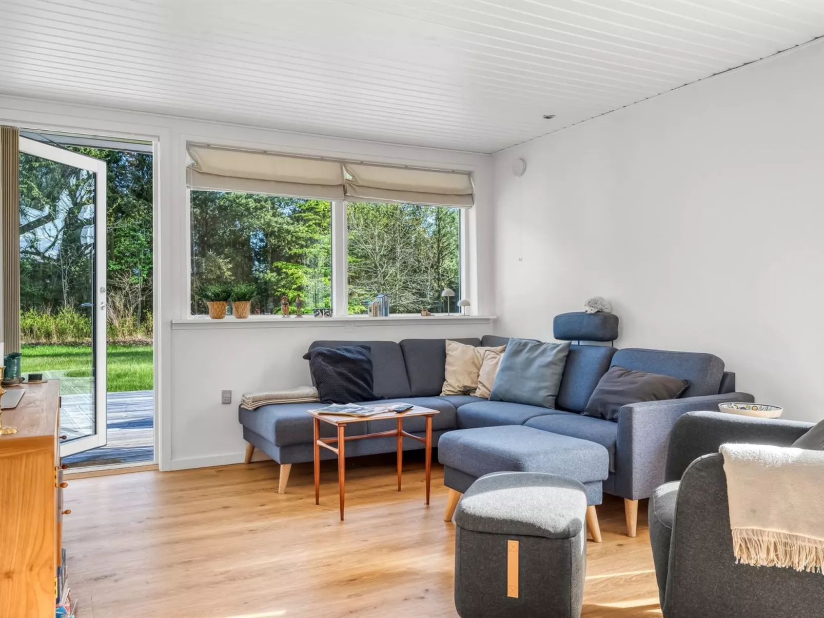 "Toralf" -  from the sea-Drinnen