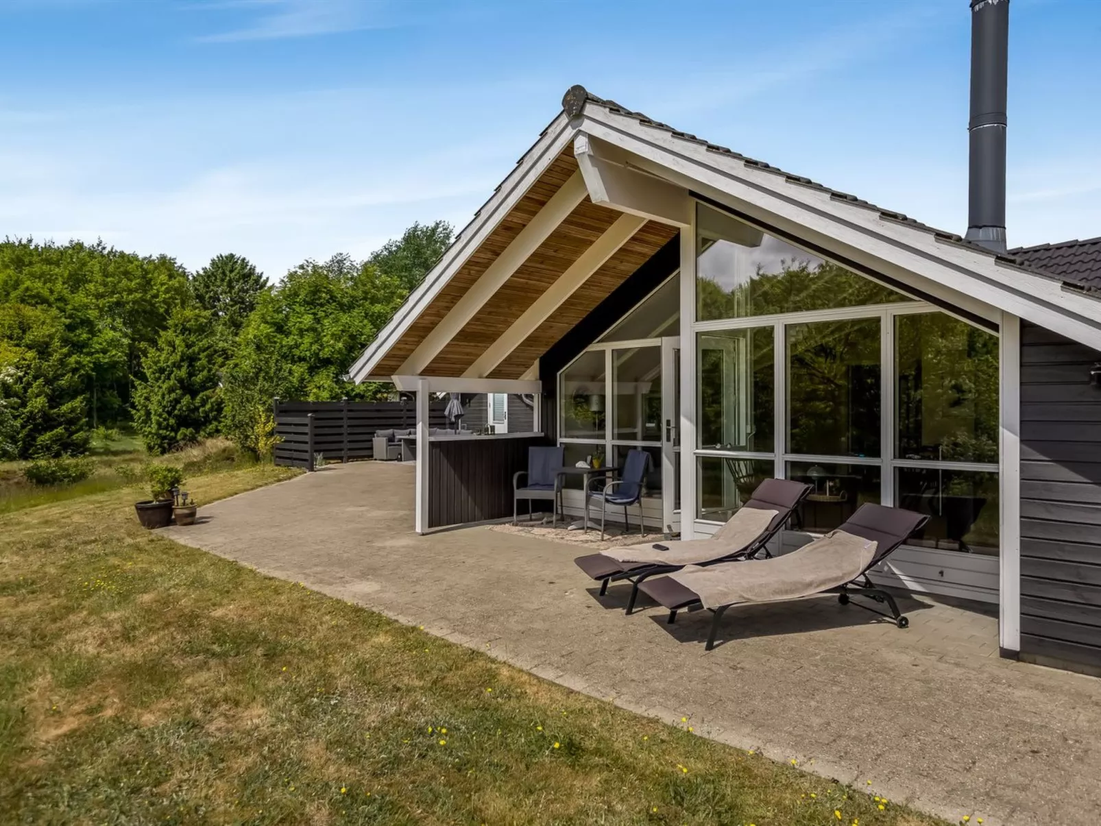 "Truels" - 30km from the sea-Draußen