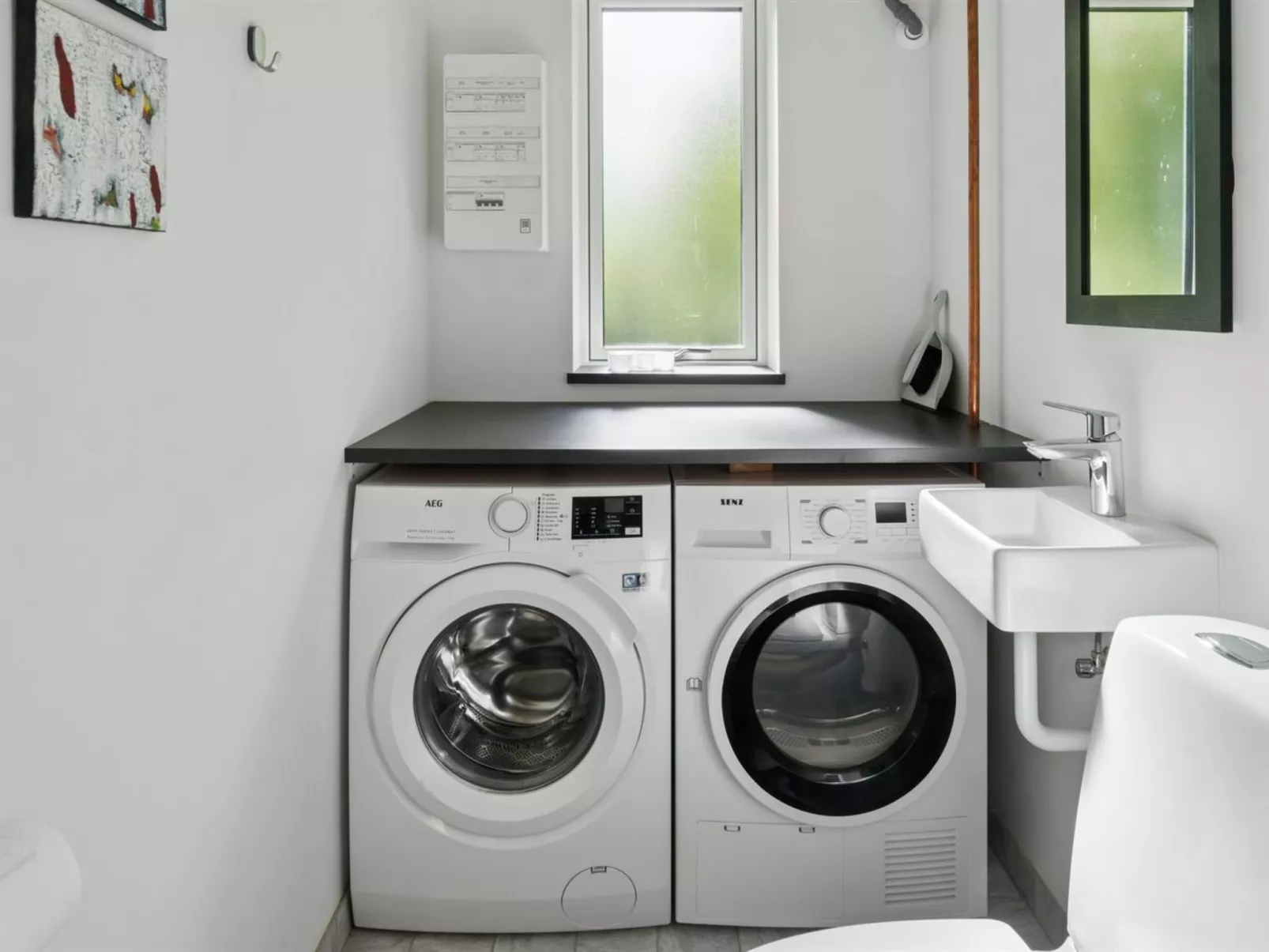 "Hotherus" -  from the sea-Drinnen