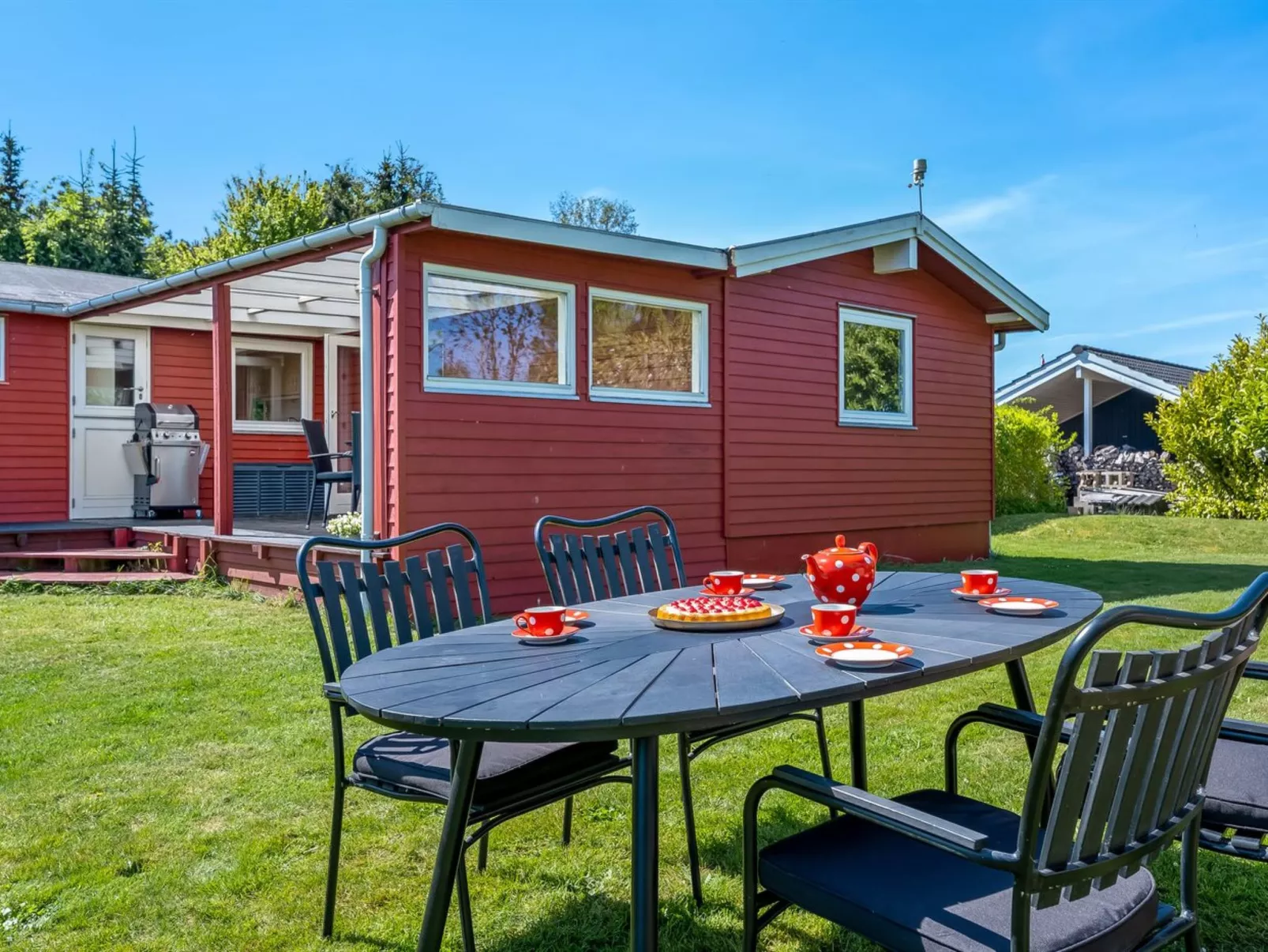 "Oona" - 700m from the sea-Outside