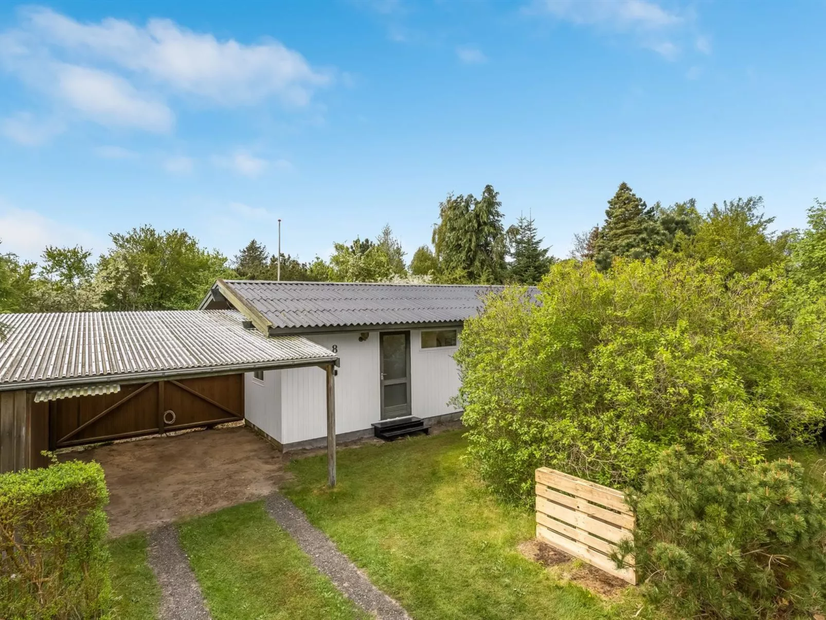 "Rikkart" - 400m from the sea-Draußen