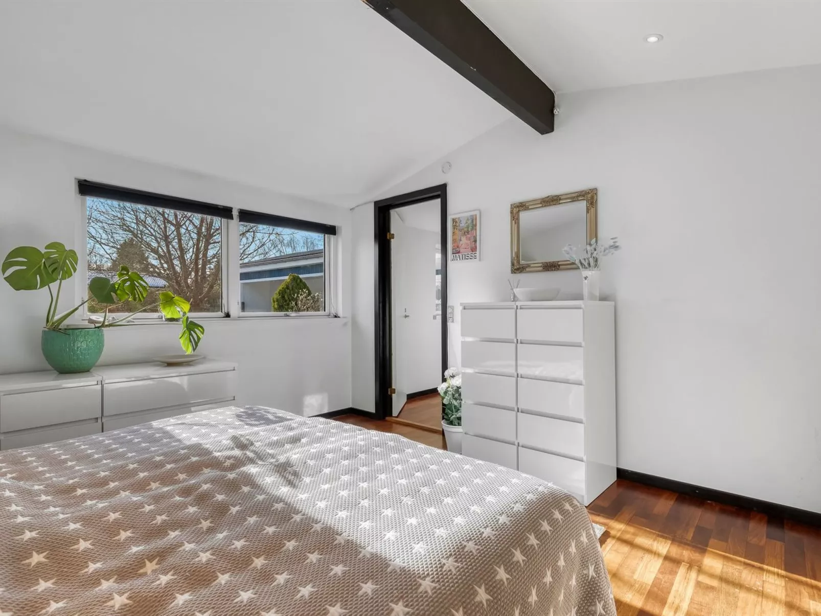 "Etly" - 900m from the sea-Dedans