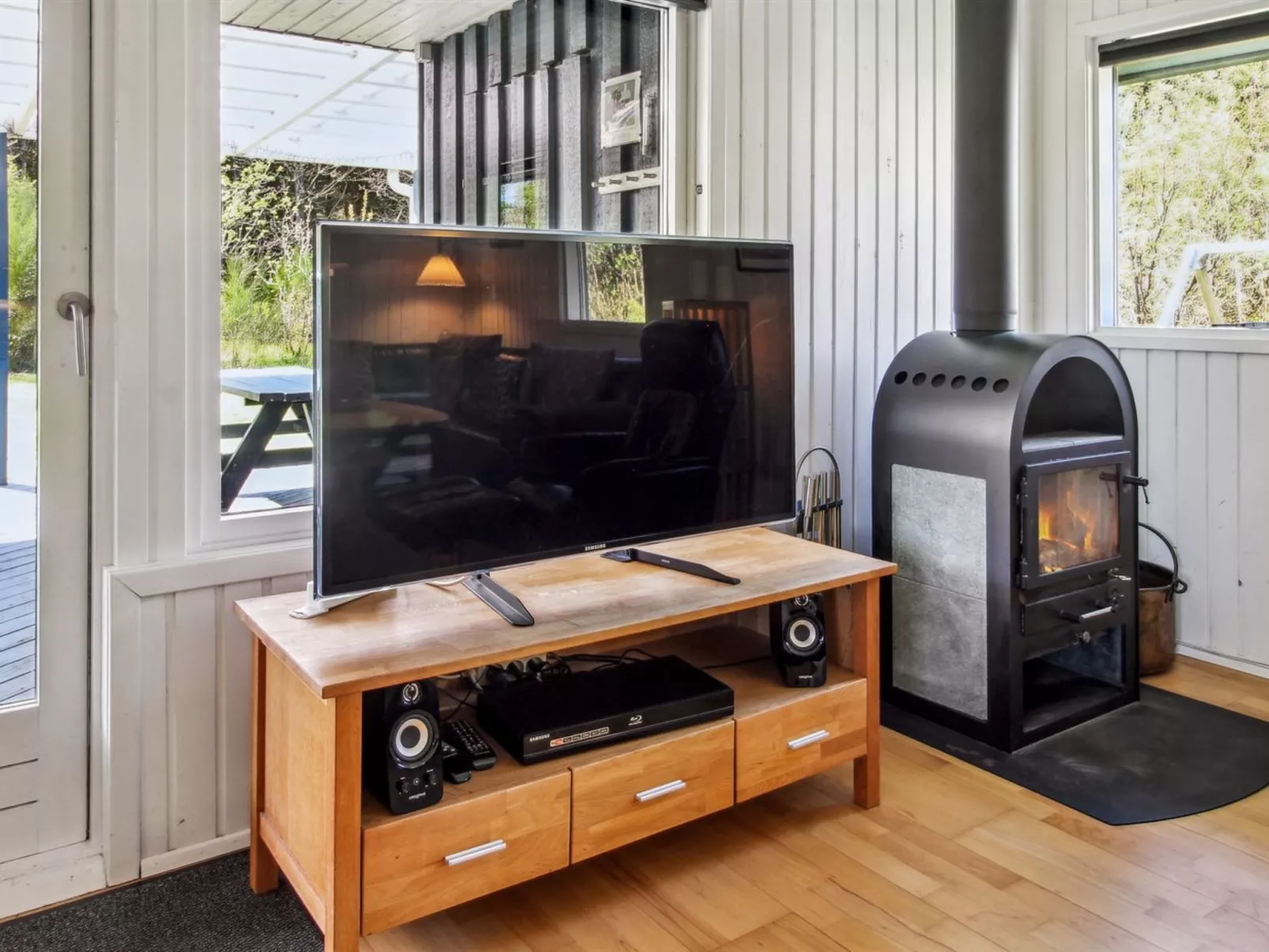 "Alia" - 30km from the sea-Drinnen