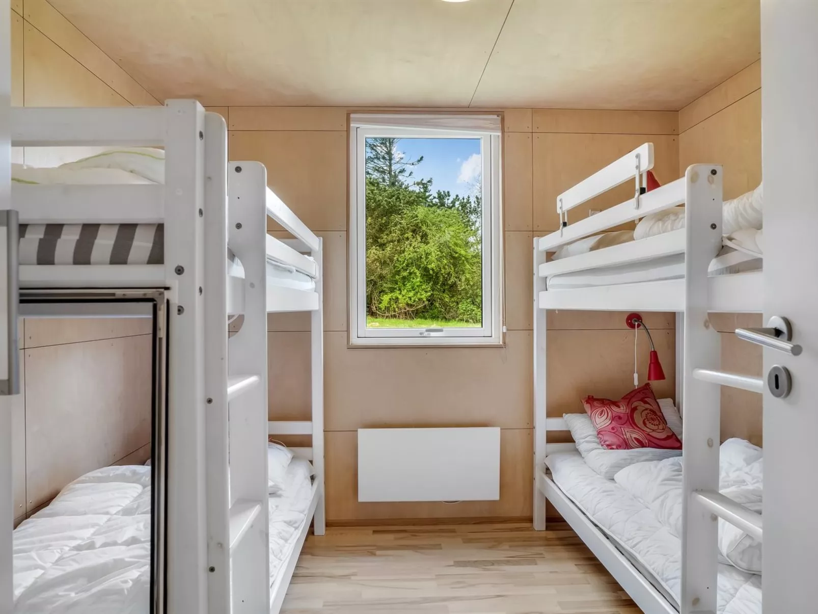 "Ginne" - 1km to the fjord-Inside