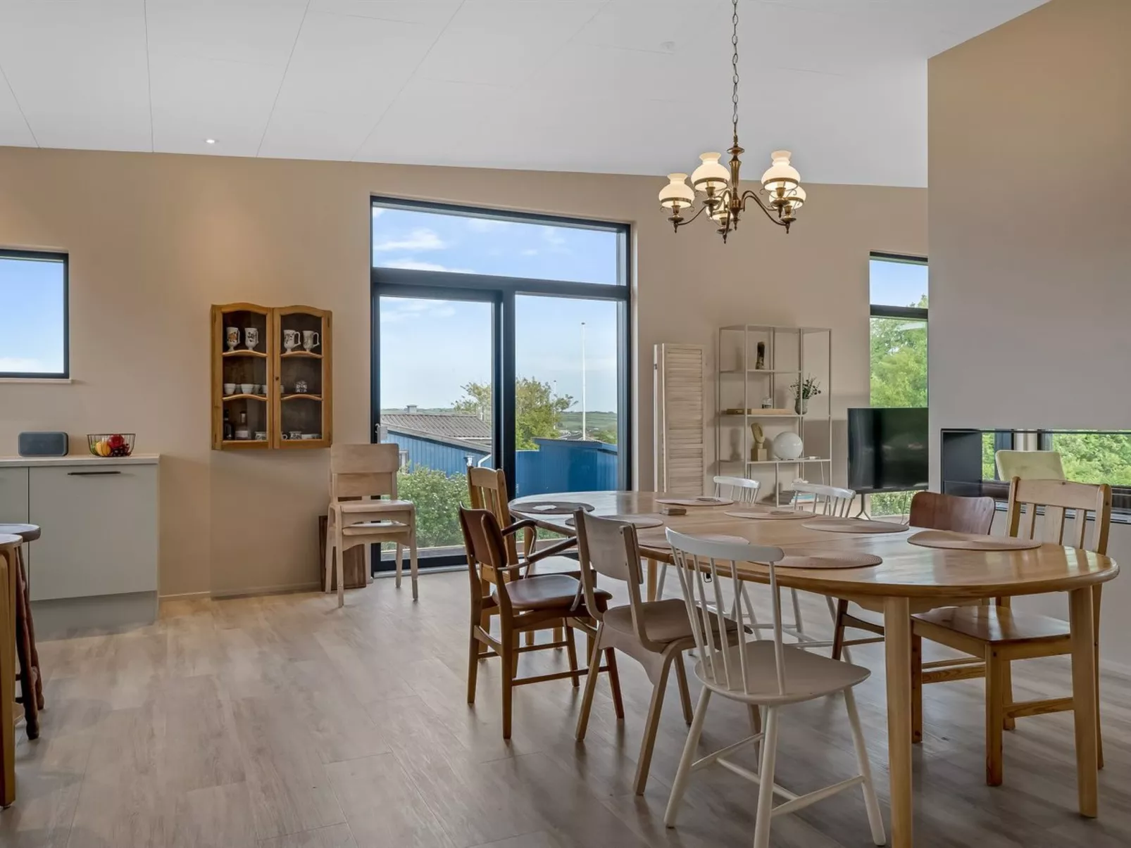 "Stjerne" - 300m to the fjord-Inside