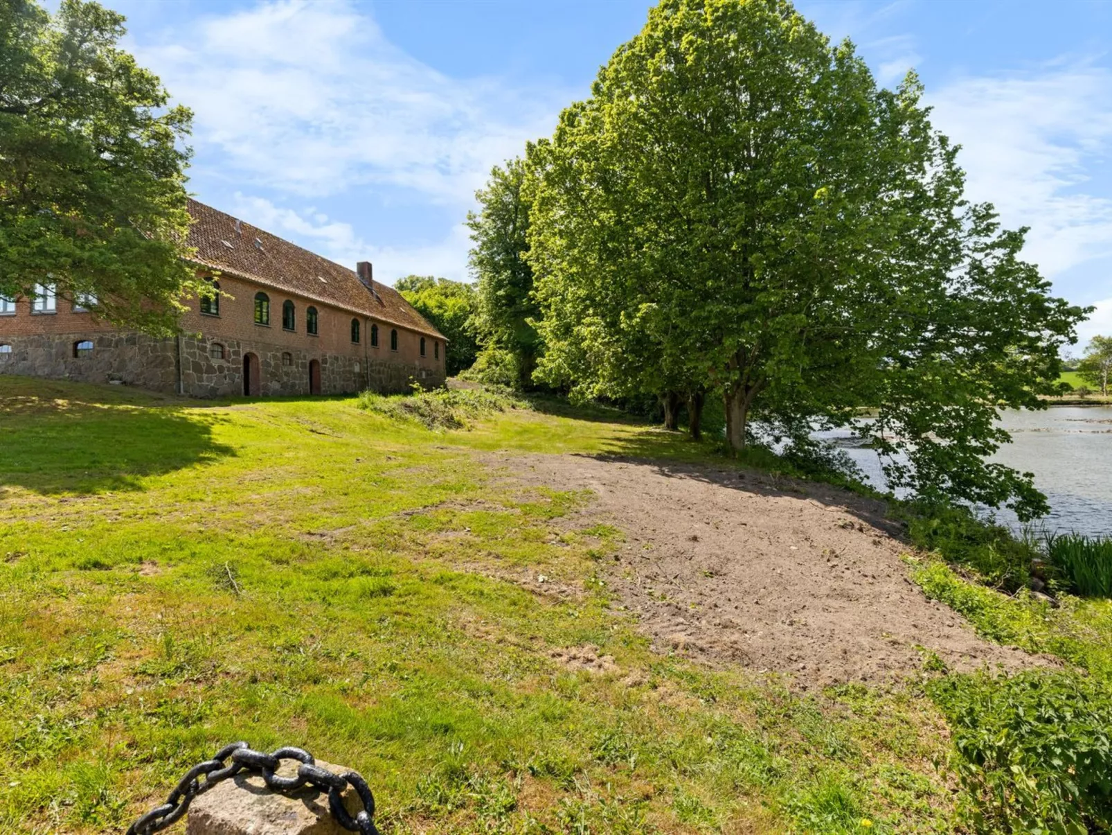 "Brun" - 1.5km from the sea-Outside