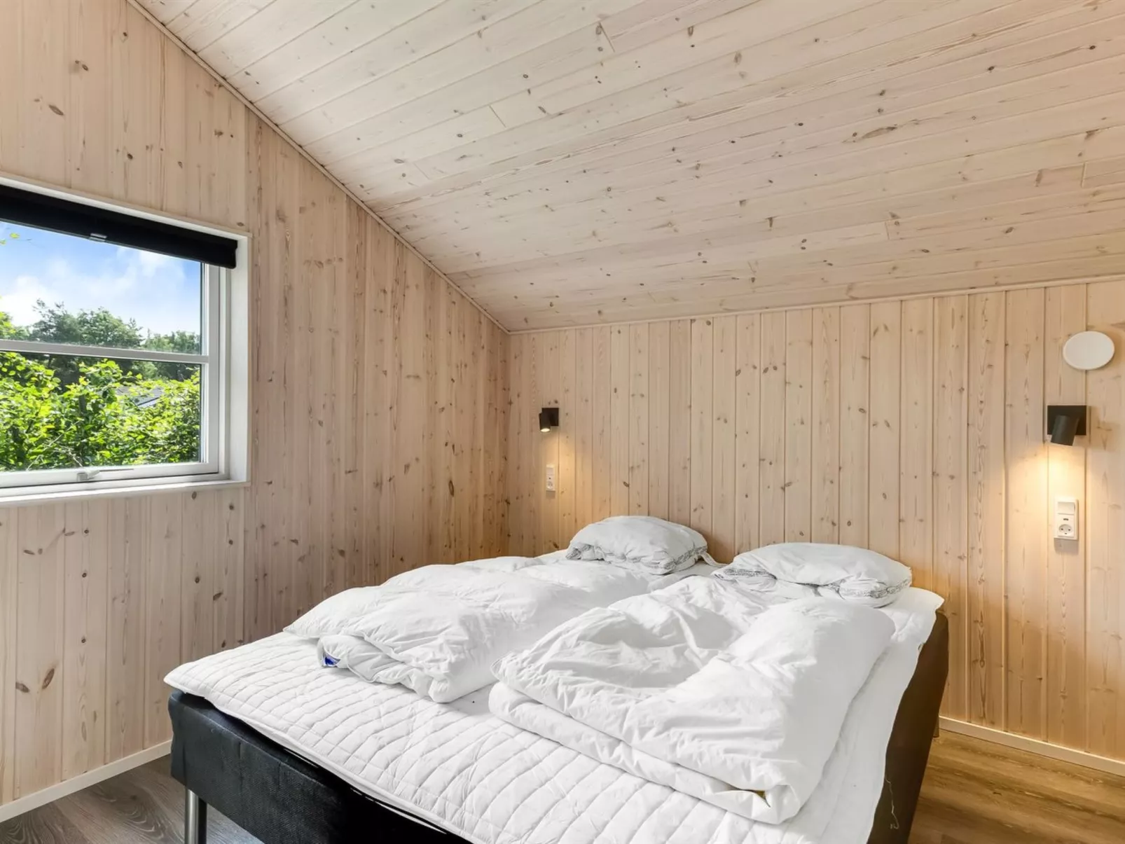 "Matild" - 400m from the sea-Dedans