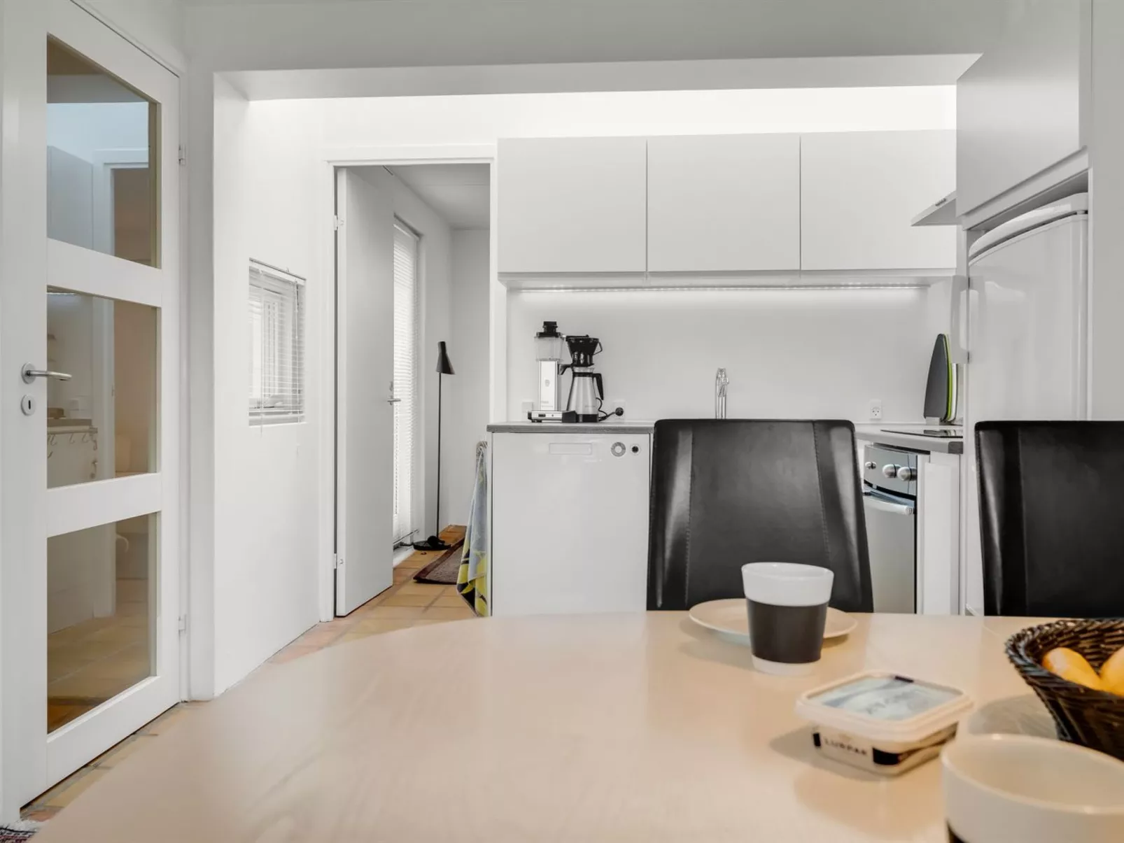 "Nis" - 900m from the sea-Drinnen