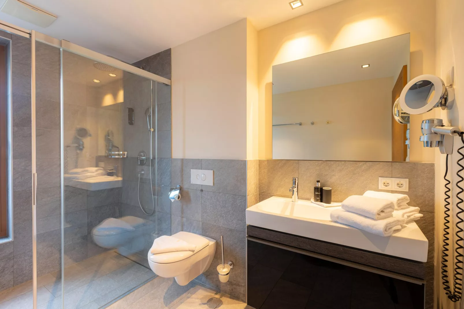 Berg & Golf Apartments Westendorf 3-Badezimmer