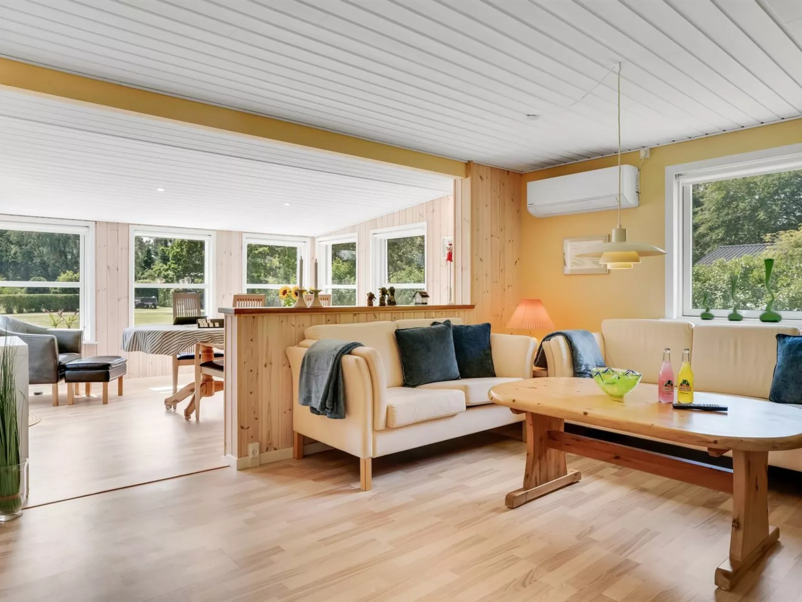 "Tellervo" -  from the sea-Dedans