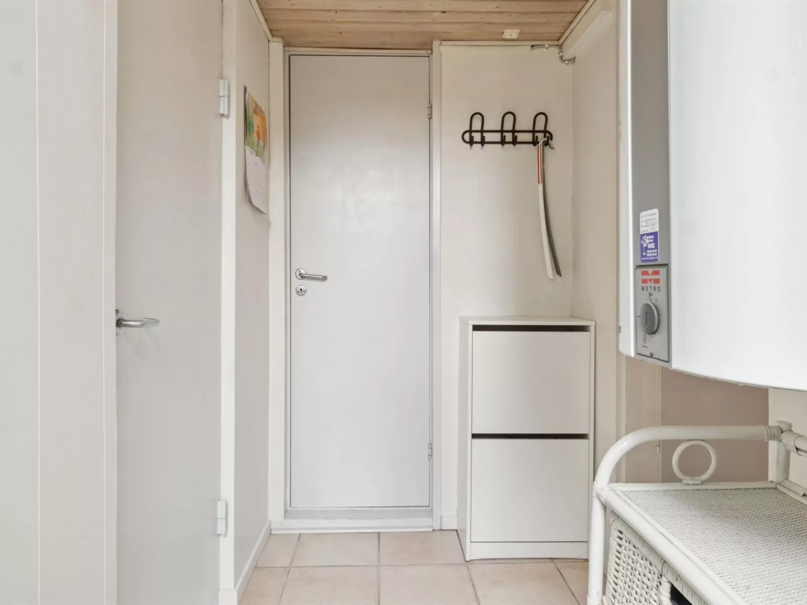 "Keke" - 2.5km from the sea-Dedans