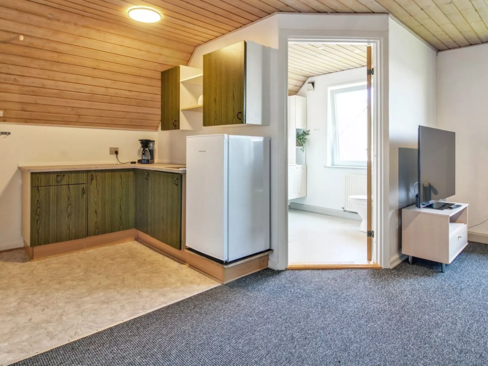 "Drine" - 19km from the sea-Inside