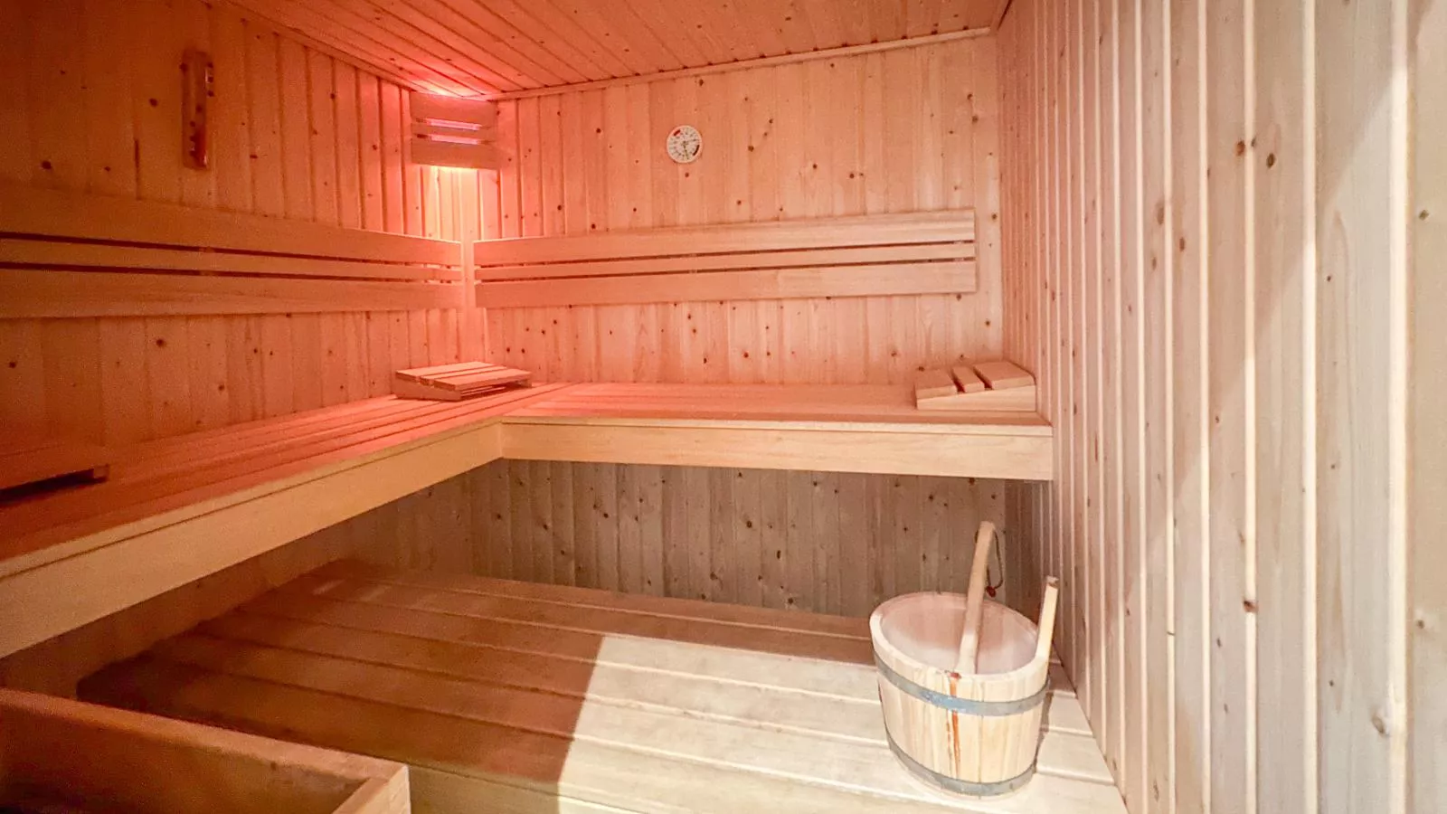 Happy Beach 48-Sauna