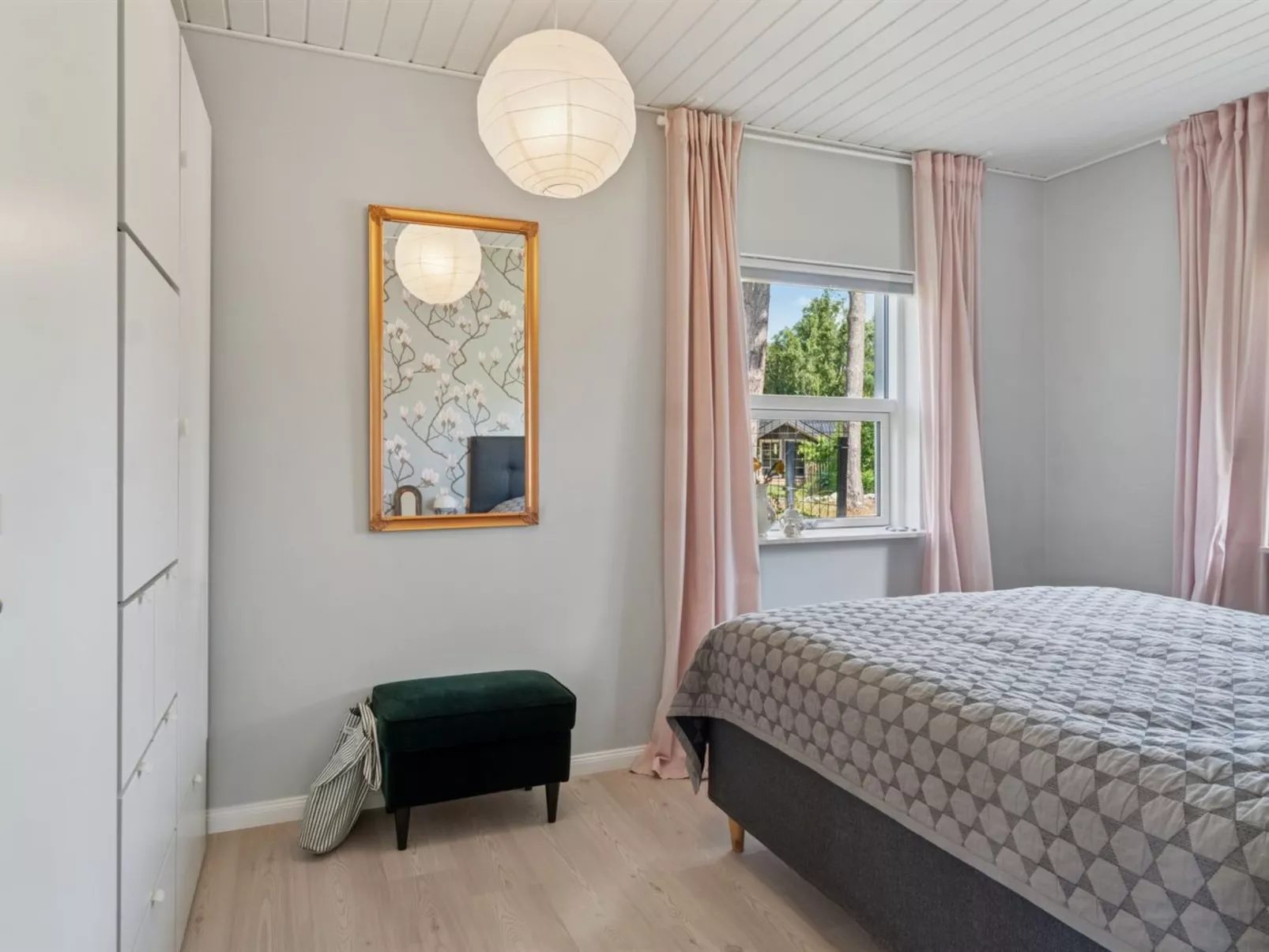 "Botwith" - 125m from the sea-Dedans