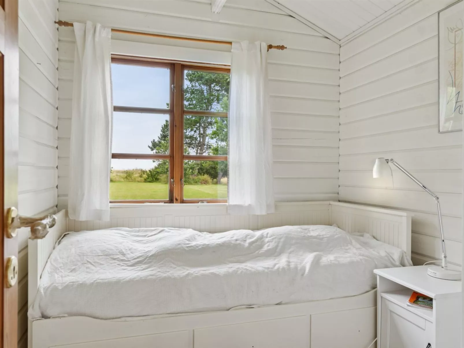 "Kjell" - 25m from the sea-Inside