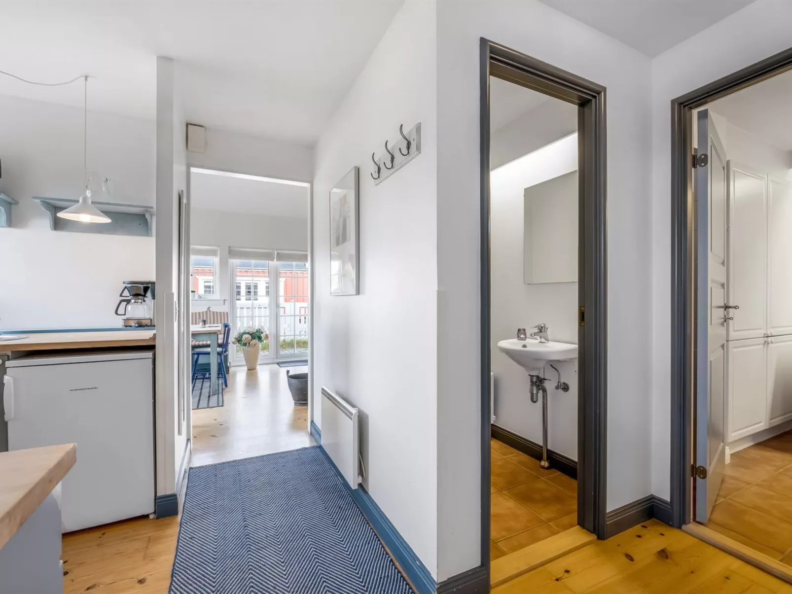 "Hildegerd" - 100m from the sea-Inside