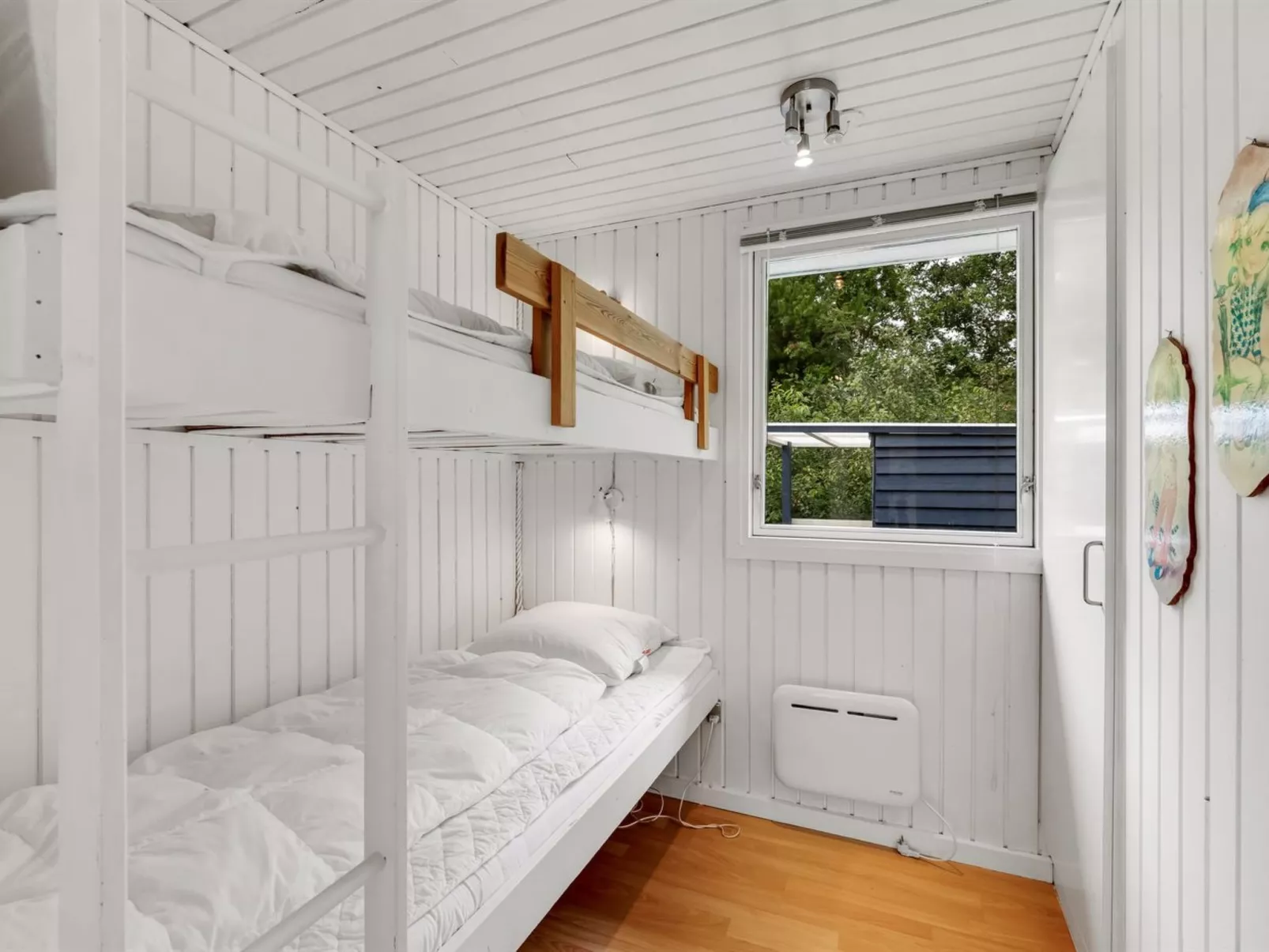 "Sami" - 600m to the fjord-Dedans