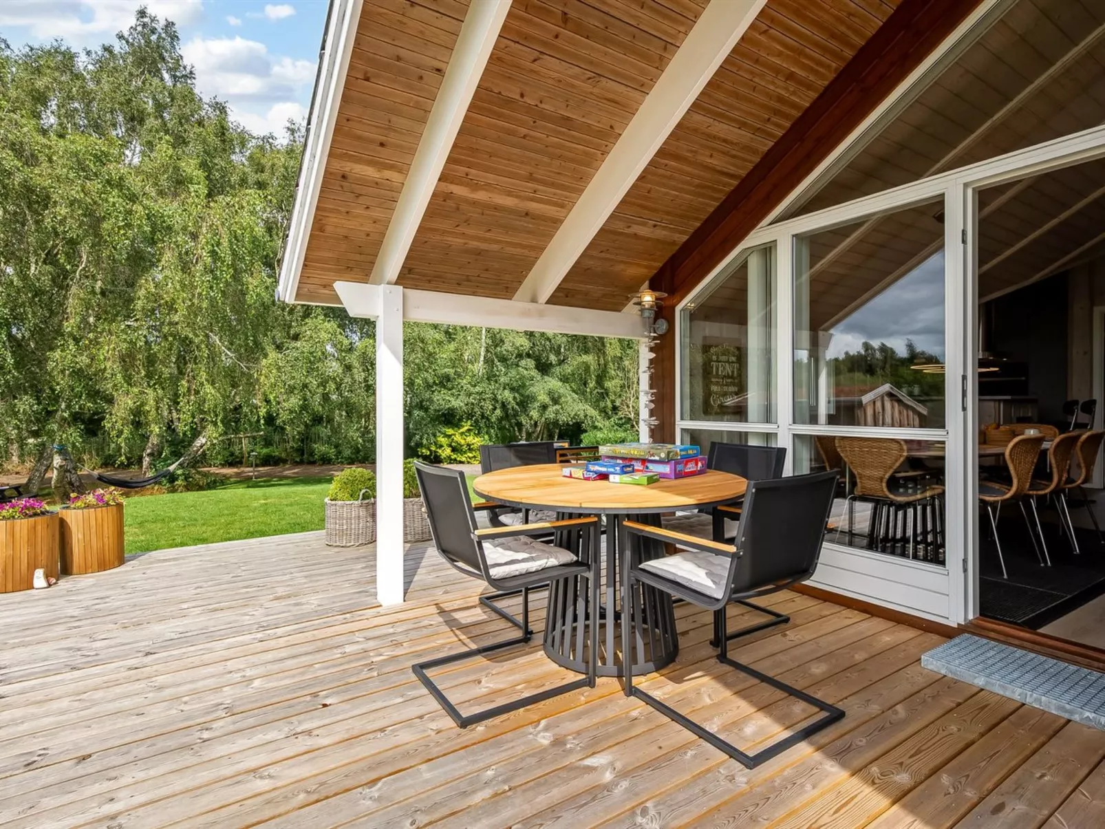 "Mieka" - 500m from the sea-Outside