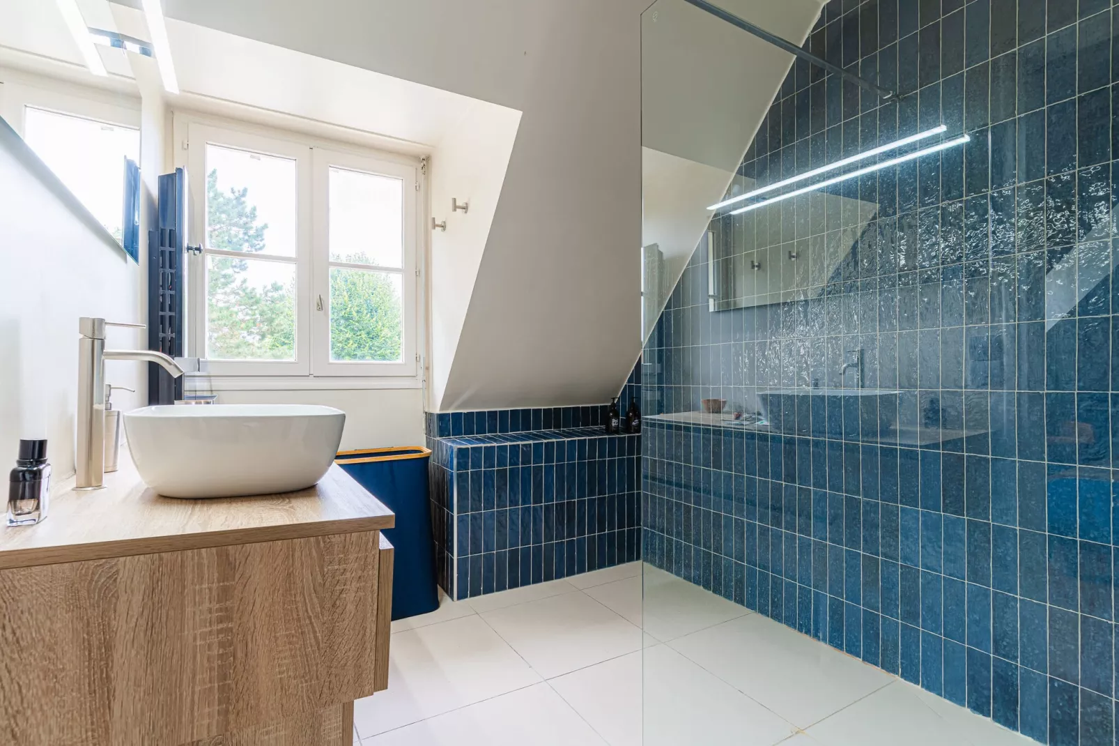 DEAUVILLE DJEBALI-Nicht zugeordnet