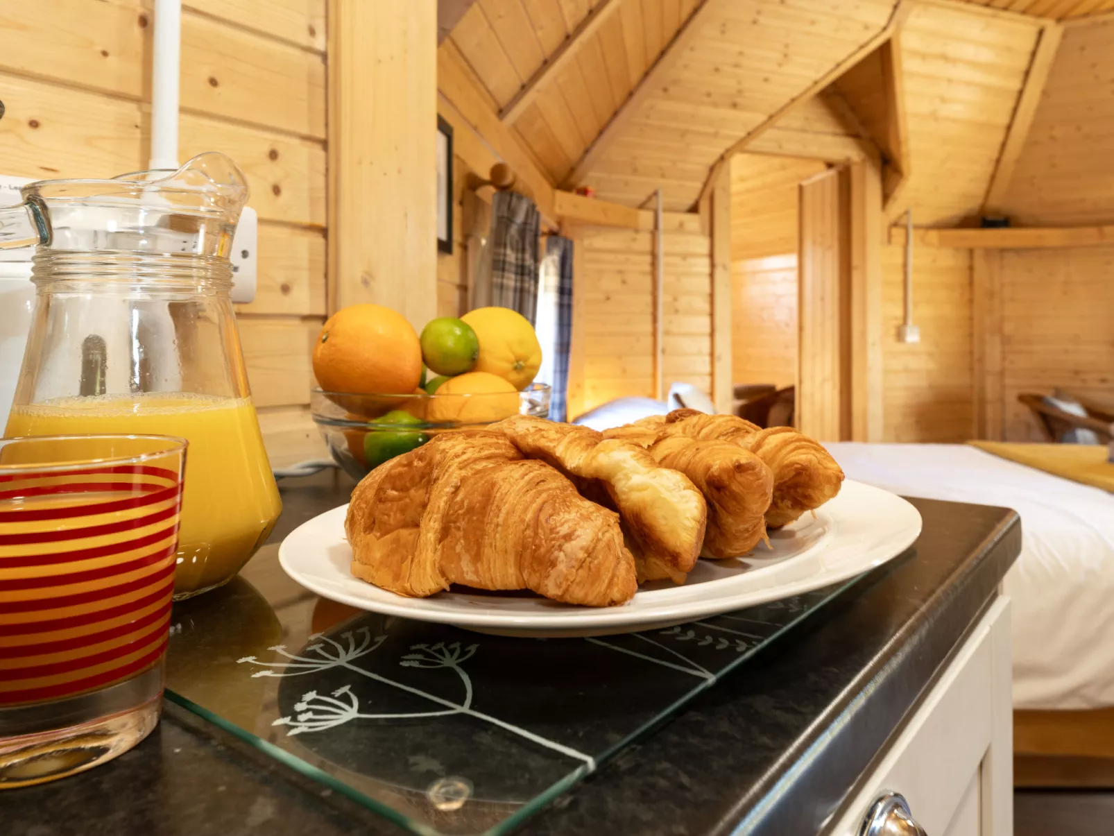 Ghillie’s Bothy-Inside
