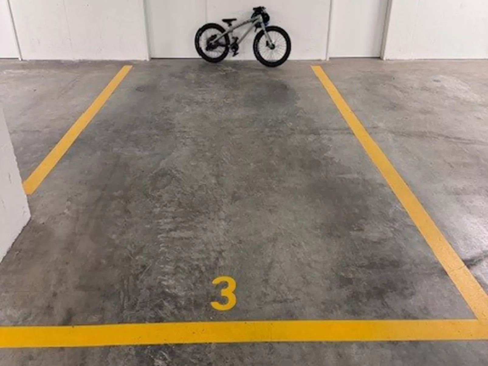 Dorfstrasse 62-Drinnen