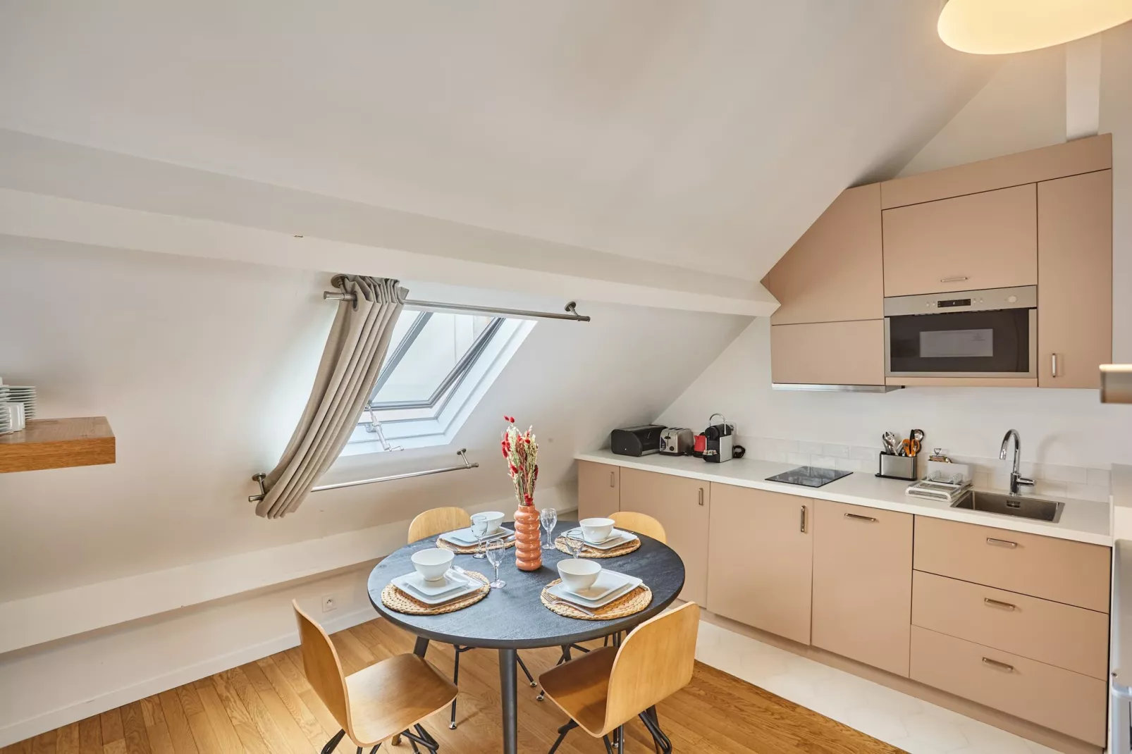 TEMPLE 5 NEW-Nicht zugeordnet