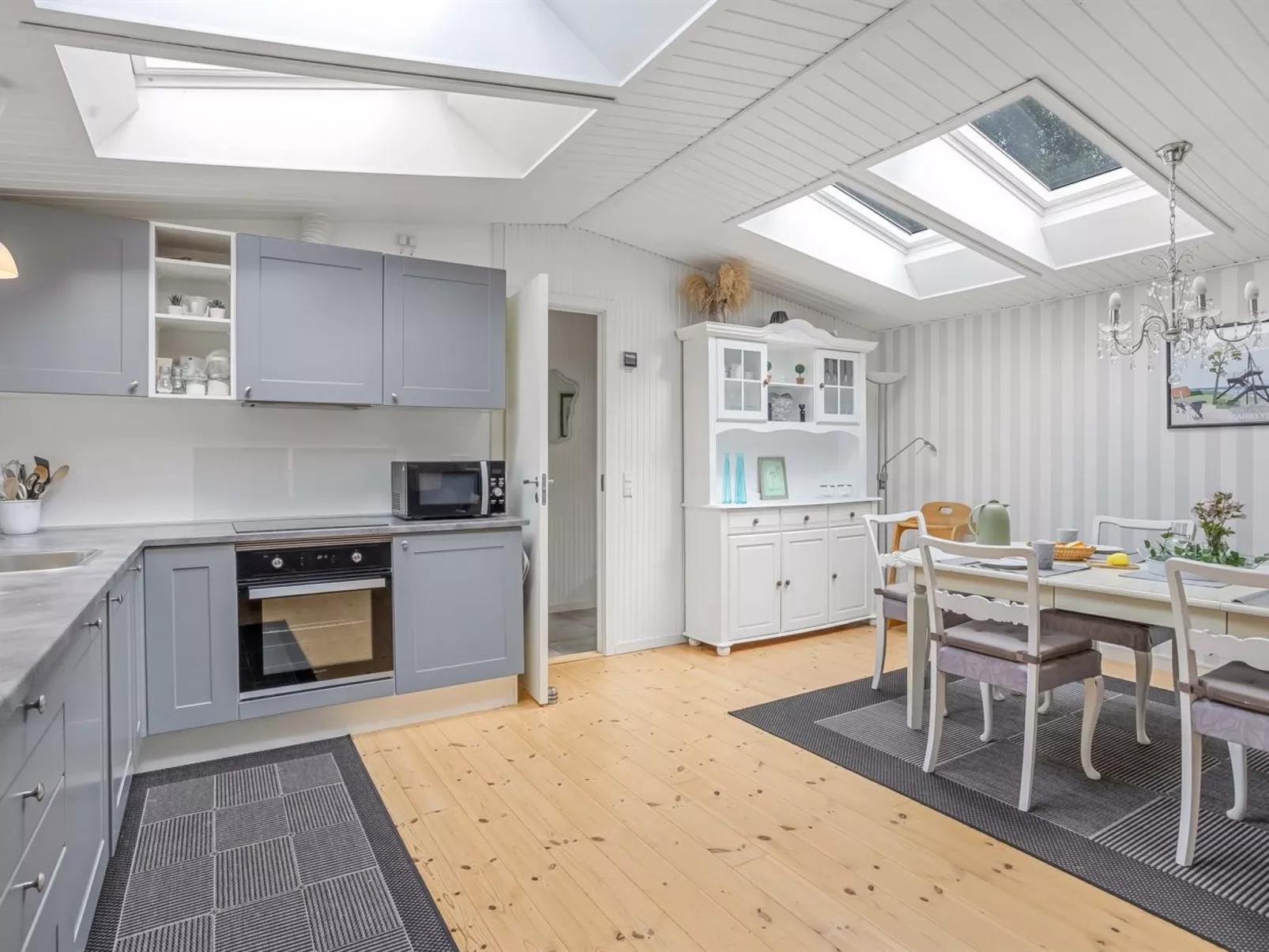 "Fernandine" - 400m from the sea-Inside