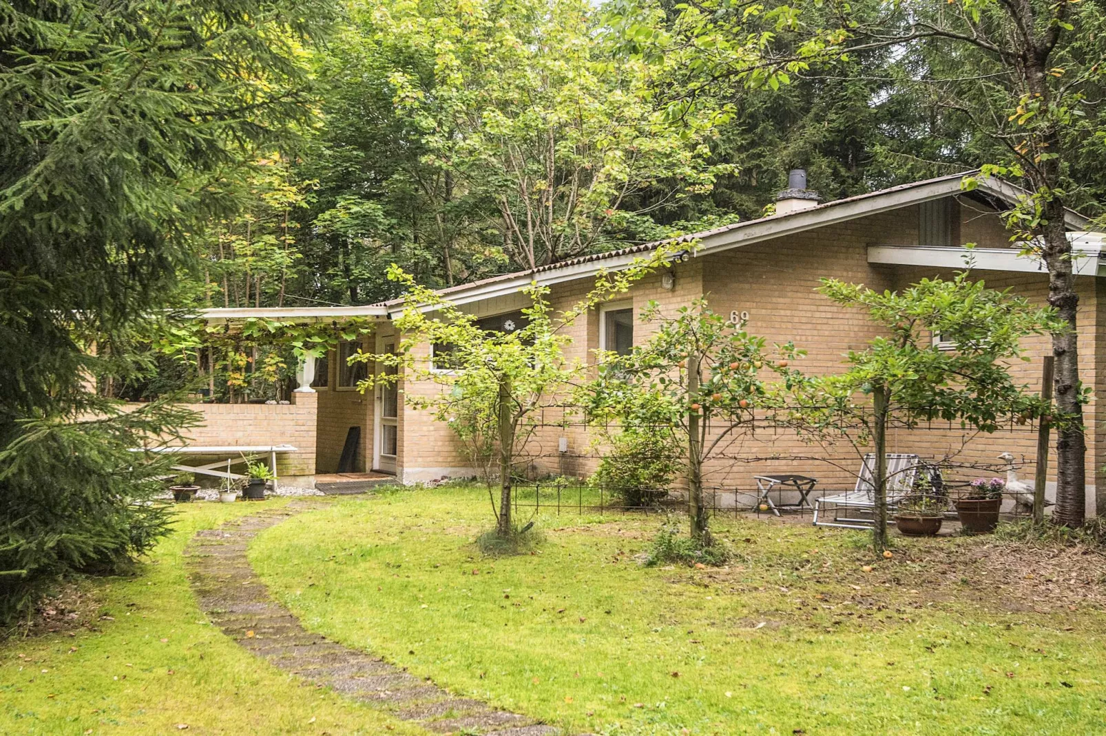 Gîte Nature avec Terrasse par Gudena-Vue
