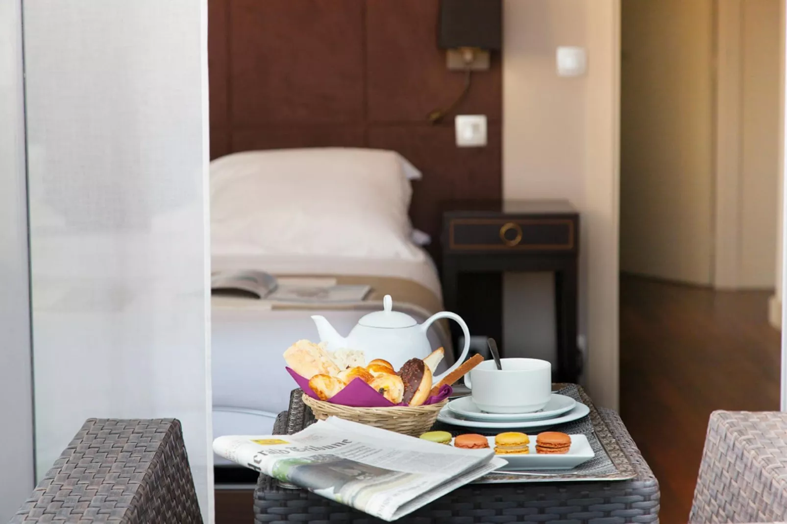 NEHÔ SUITES CANNES CROISETTE - Executive suite with terrace-Ambiance