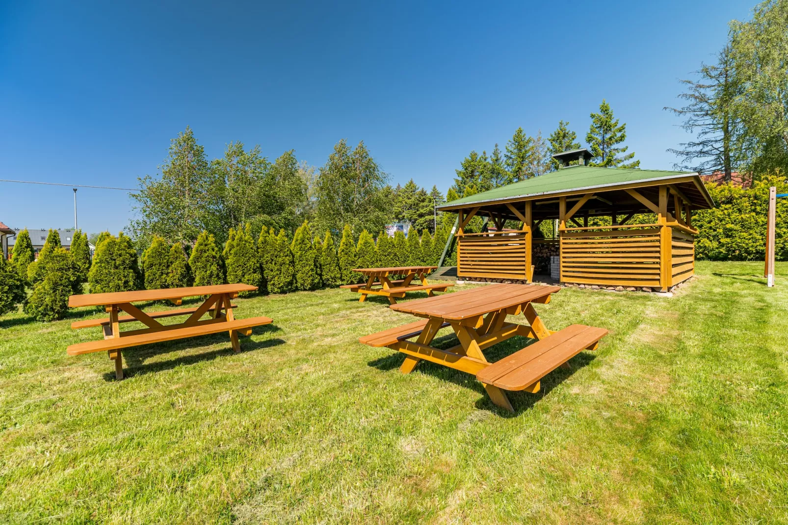 Domki wakacyjne z basenem Sianożąty-Installations du parc