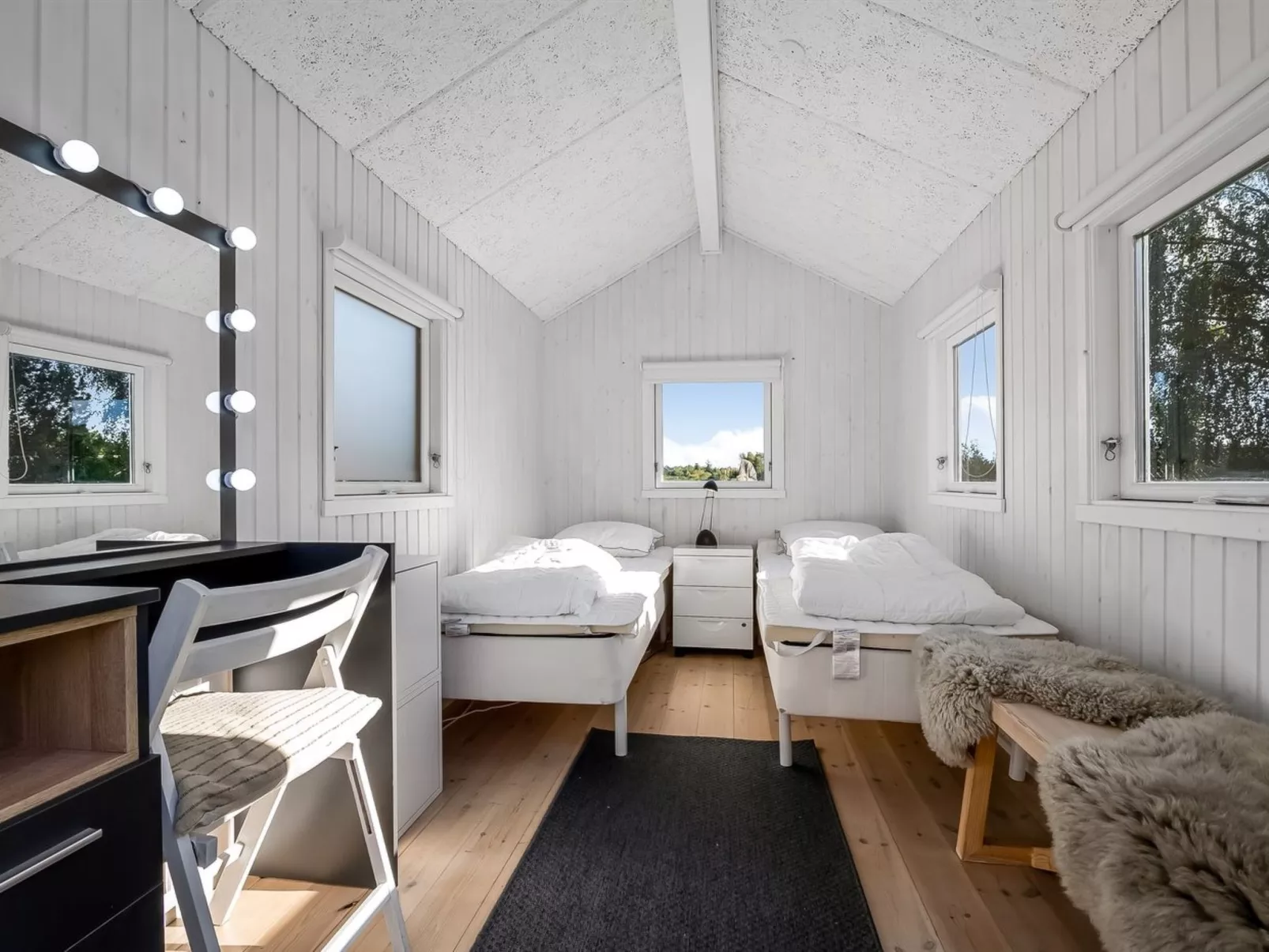 "Winder" - 925m from the sea-Inside