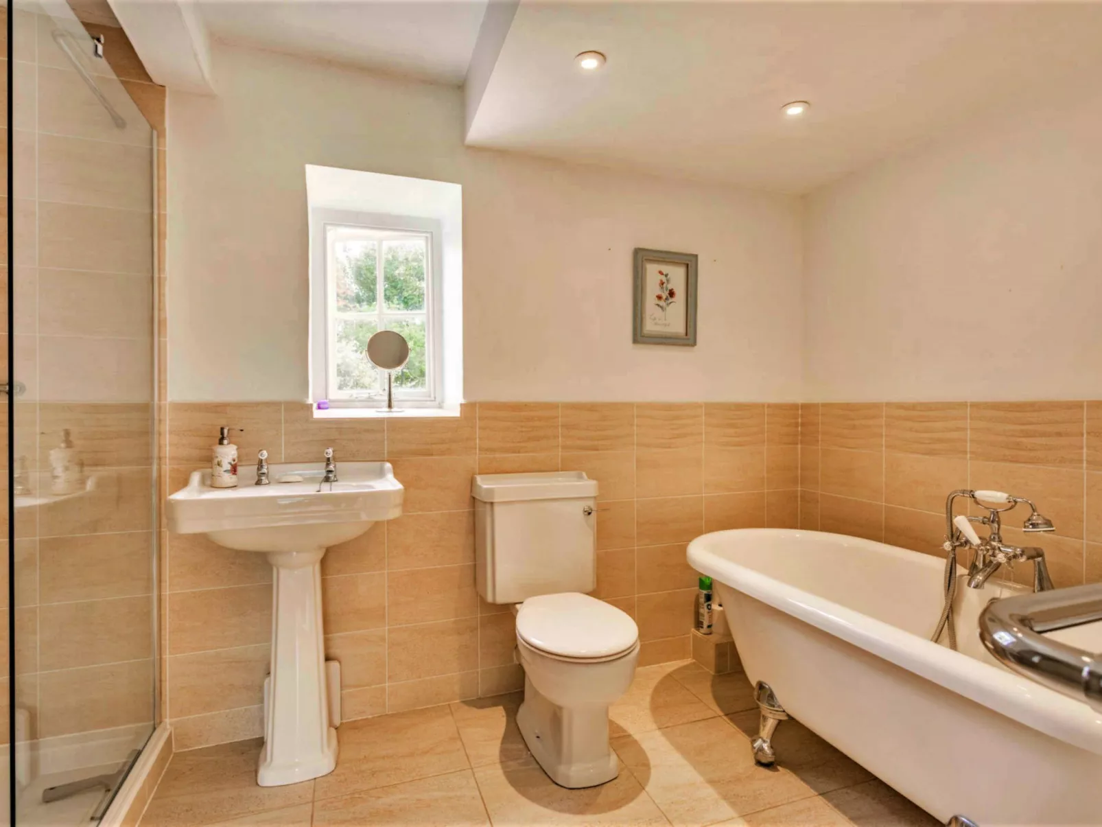 Islip Mill House - Beautiful Riverside Home-Inside