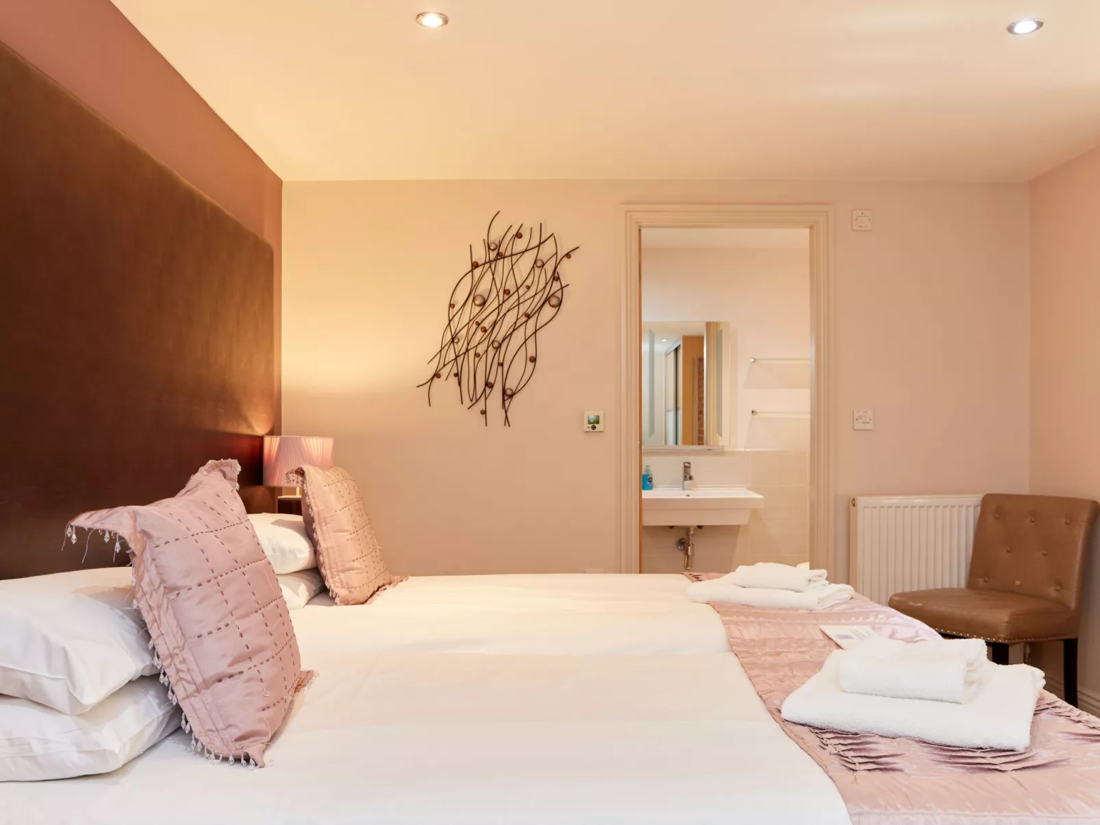 Sunshine Cottage-Dedans