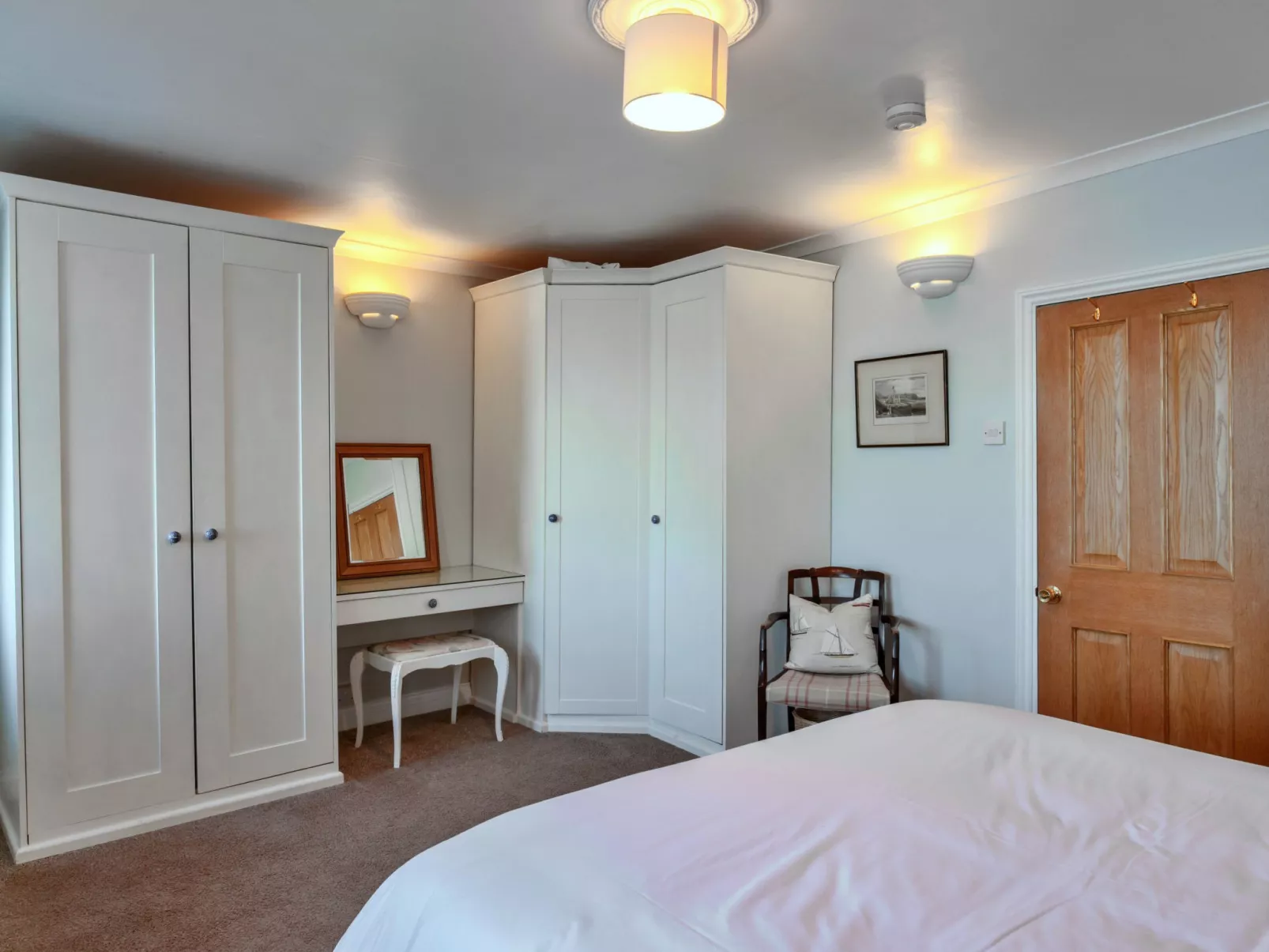 Nor Nour, Cawsand-Dedans