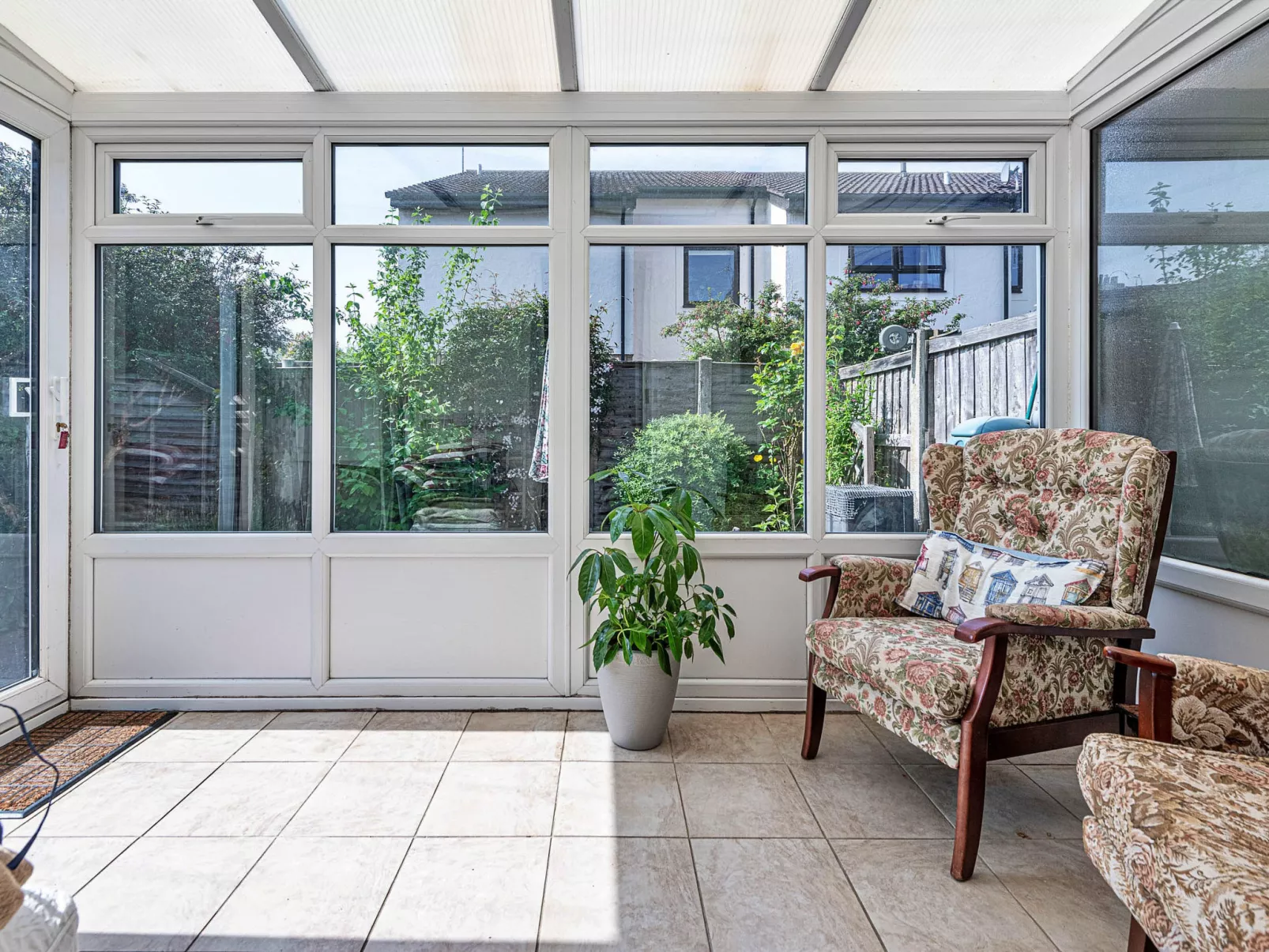 Penrhyn Avenue-Dedans