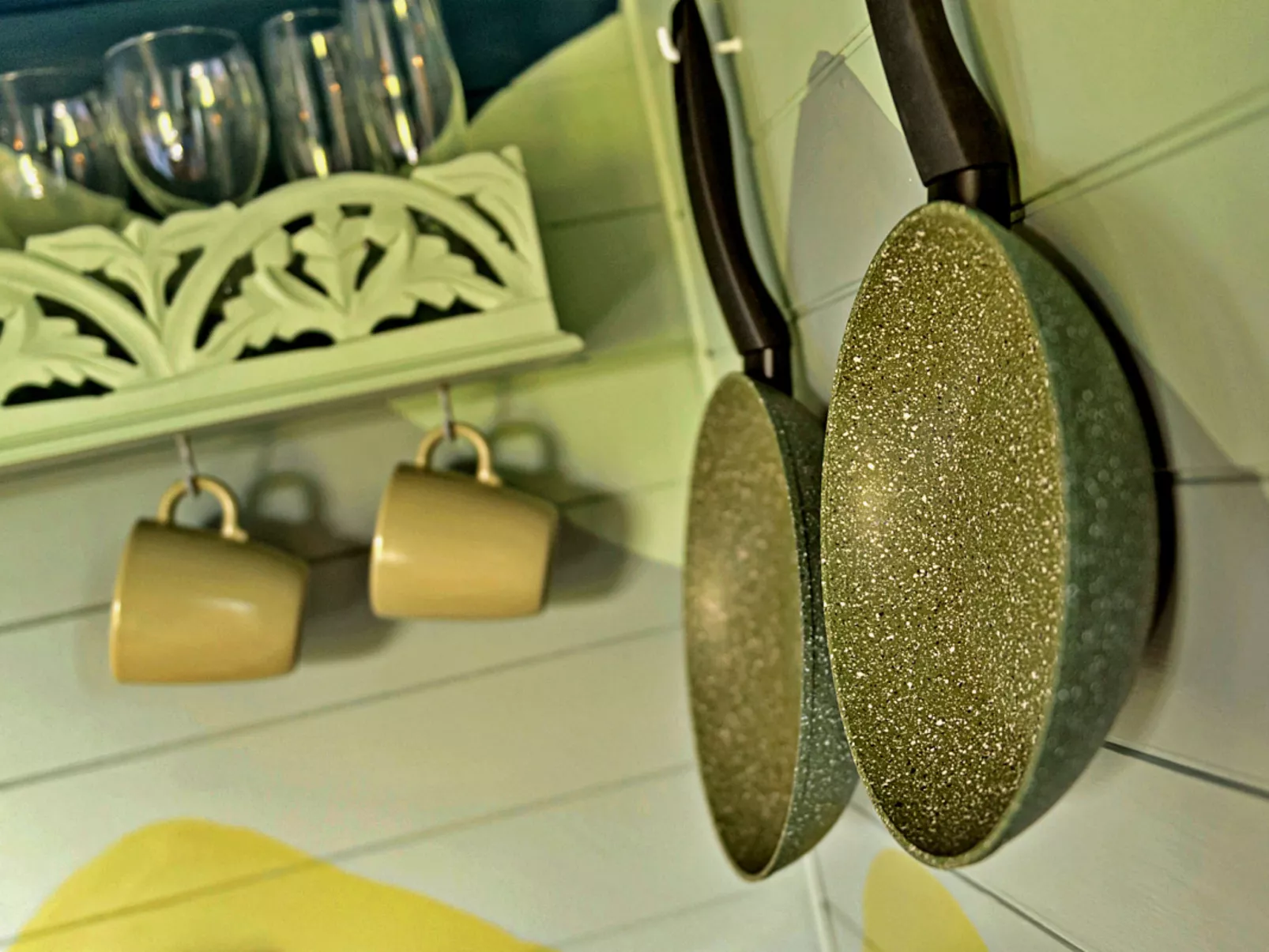 'Angharad' Poachers Hut-Inside