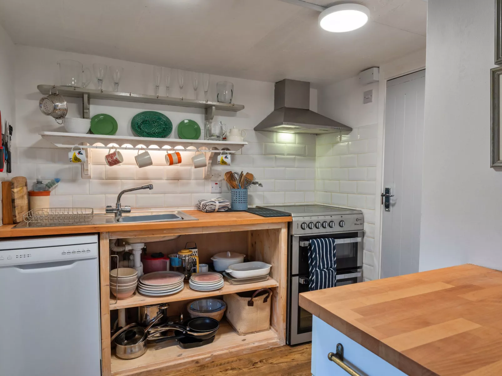 The Noel at Lesceave-Dedans