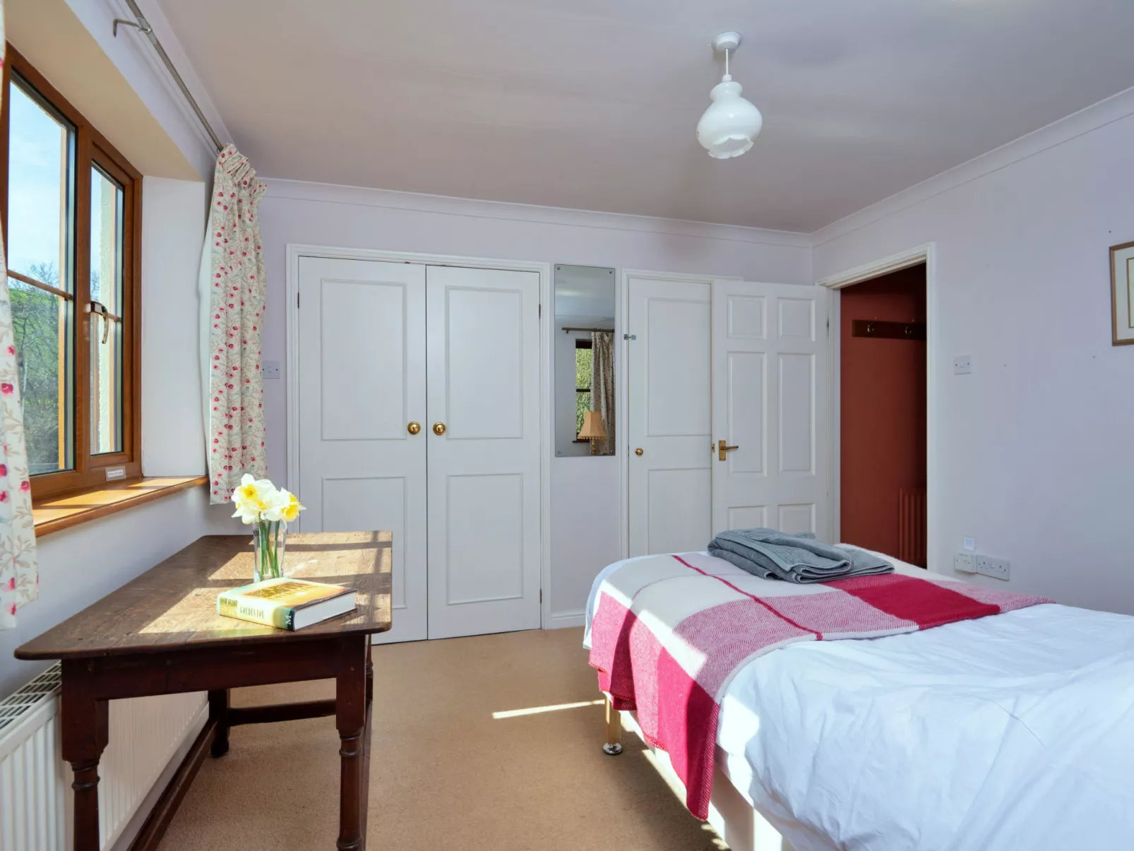 Cwmfron House-Dedans