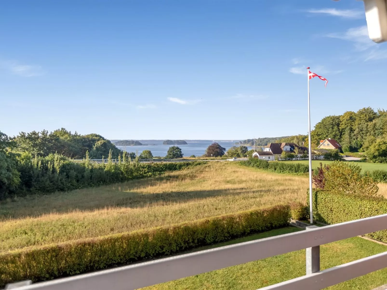 "Senni" - 800m from the sea-Draußen