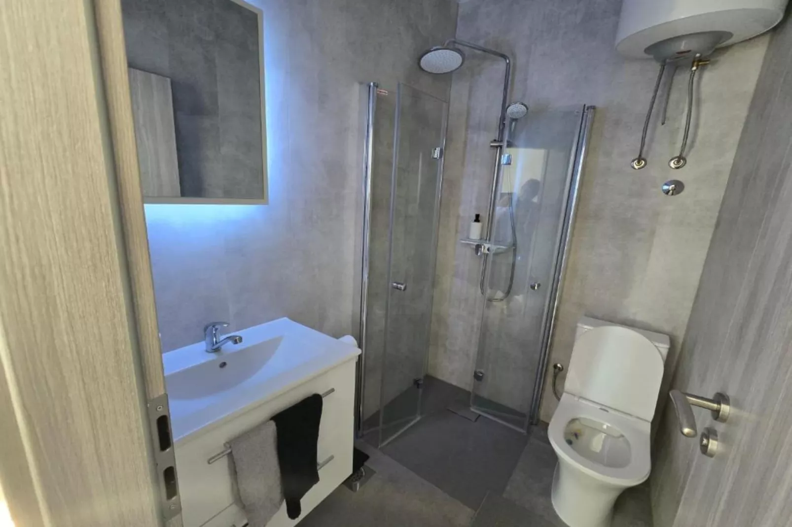 Rooms Burnum - Double Room 3-Salle de bain