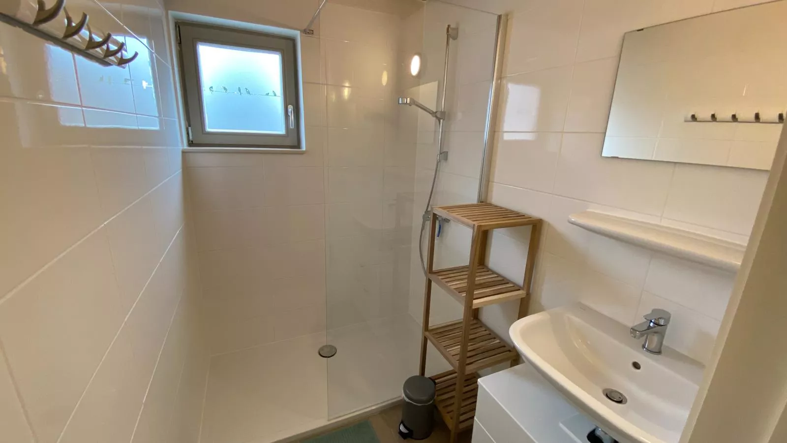 Westhinder I H4-Bathroom