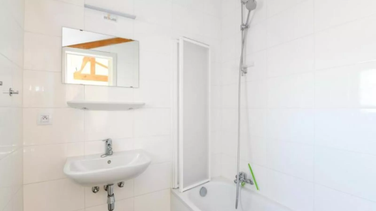 Westhinder I H19-20 Combi-Badezimmer