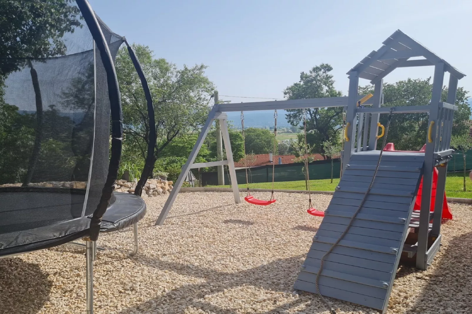 Four - Bedroom Villa-Outdoor