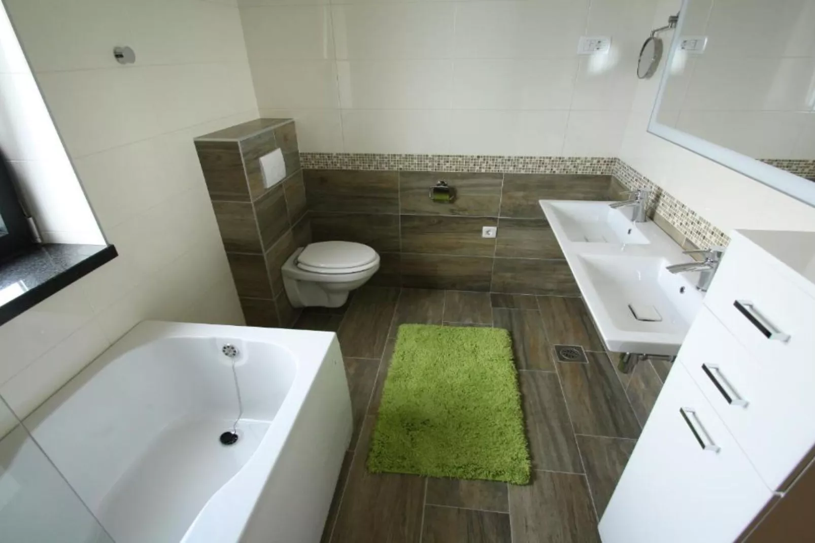 Beachfront Luxury Villa with Private Pool and Stunning Sea Views-Salle de bain