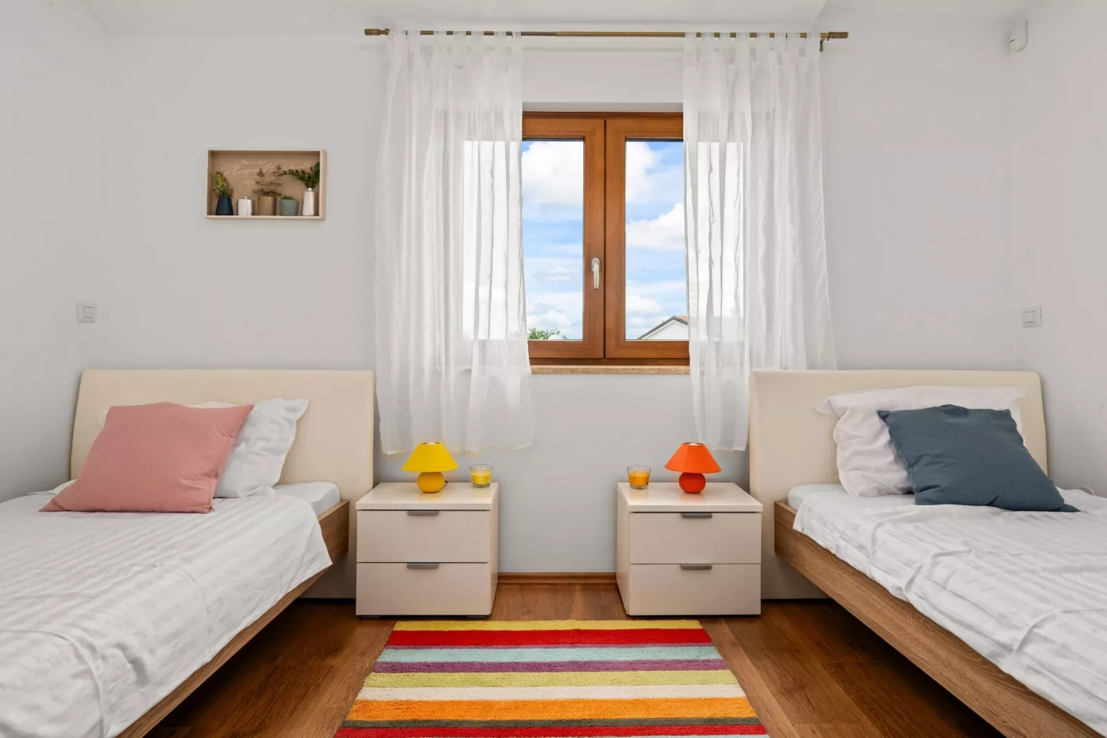 Holiday Home Mlačić - Three Bedroom Holiday Home with Pool-Chambre