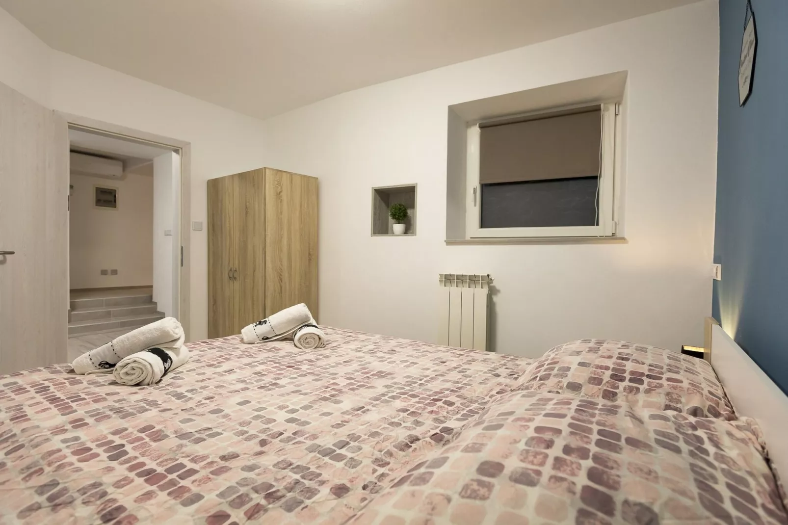 Downtown Koper Spacious Apartment with Balcony - Two Bedroom Apartment with Balcony-Bedroom