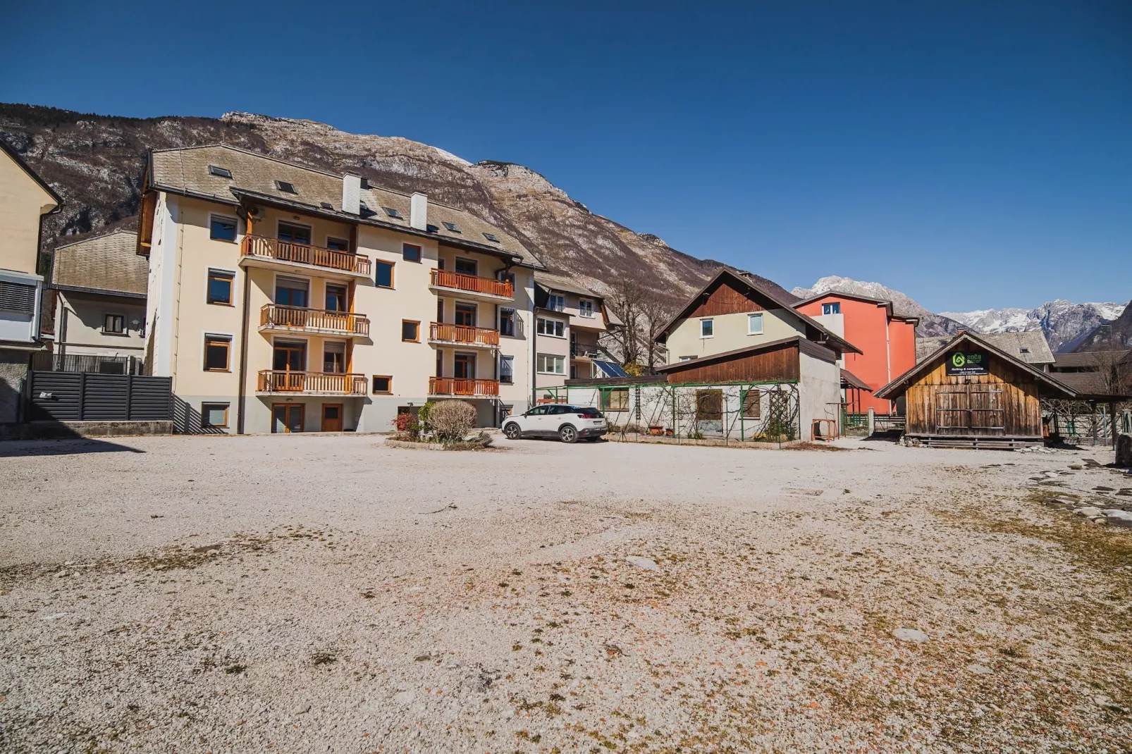 Bovec Picturesque Mountain Vista Residences - Two Bedroom Apartment (owner D)-Im Freien