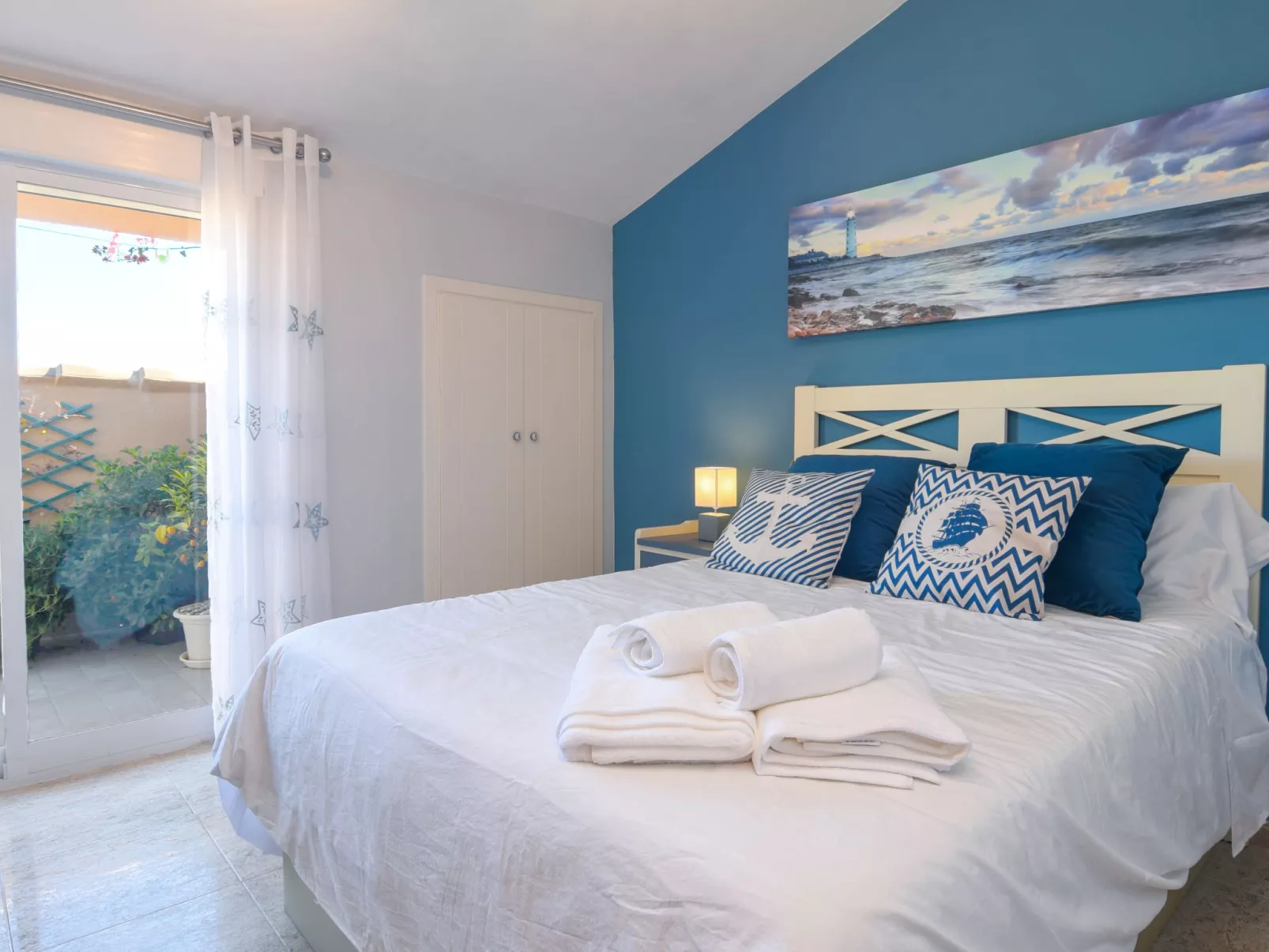 Moreras del Saladar-Inside