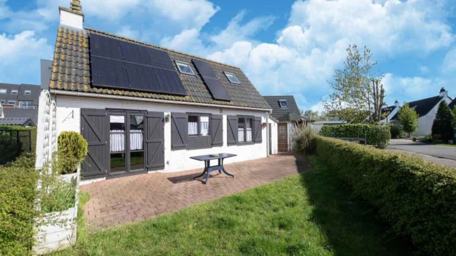 Nieuwendamme 108-Garten Sommer