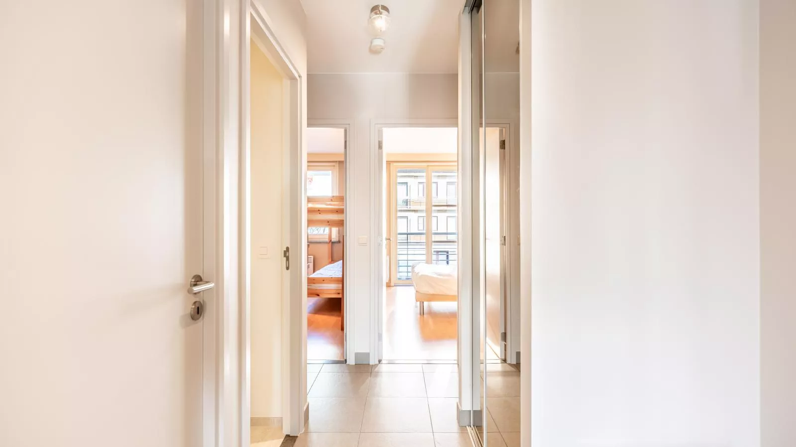 Aman dOr I-103-Landing